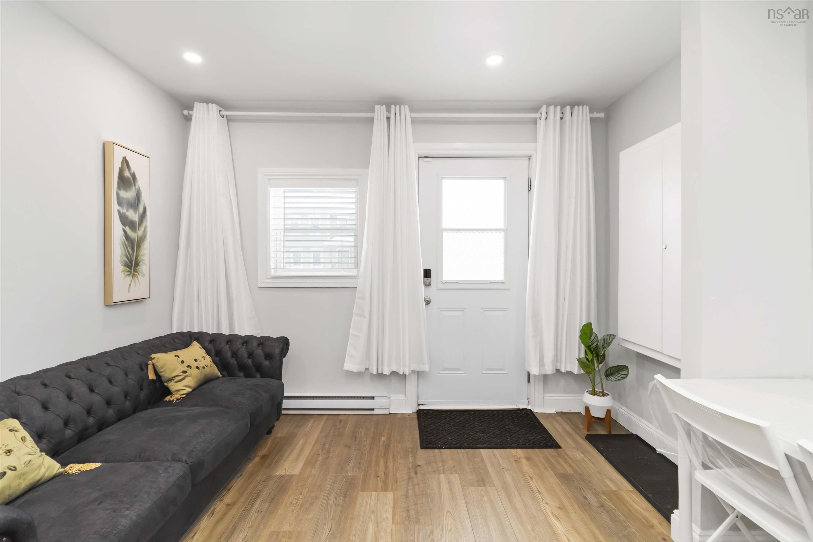 $549,900.00: 60 Lier Ridge Drive, Halifax