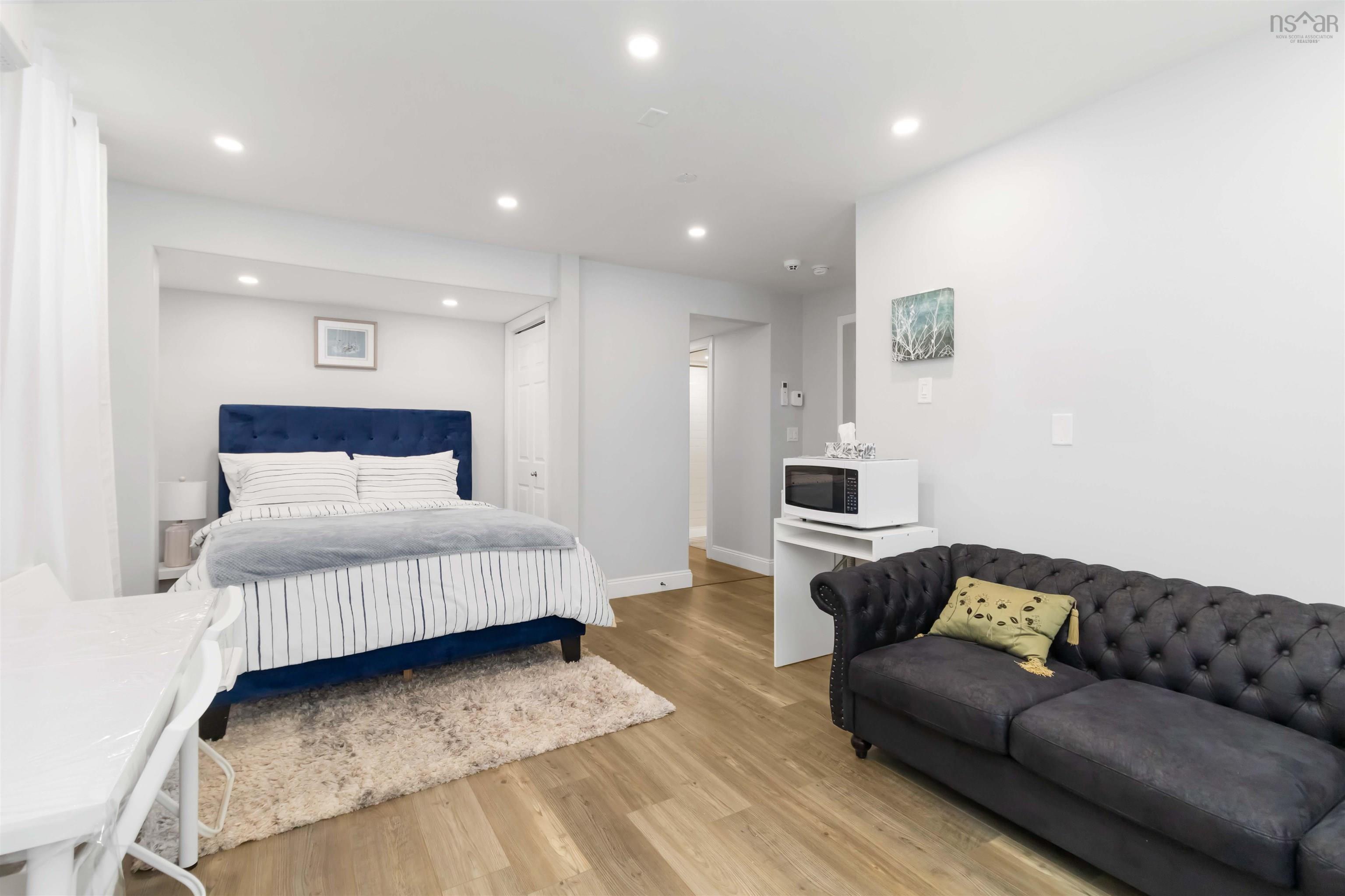 $549,900.00: 60 Lier Ridge Drive, Halifax