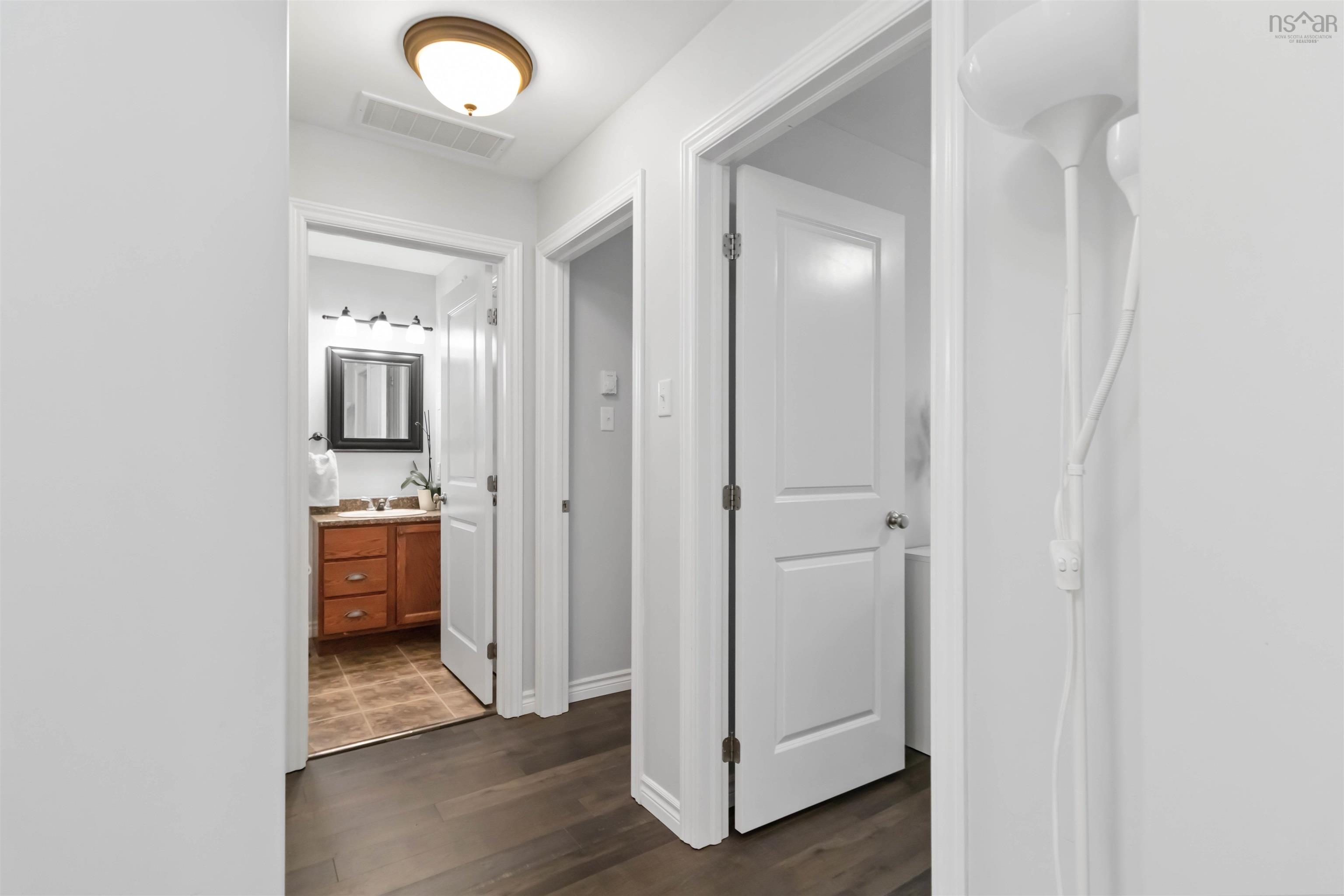 $549,900.00: 60 Lier Ridge Drive, Halifax