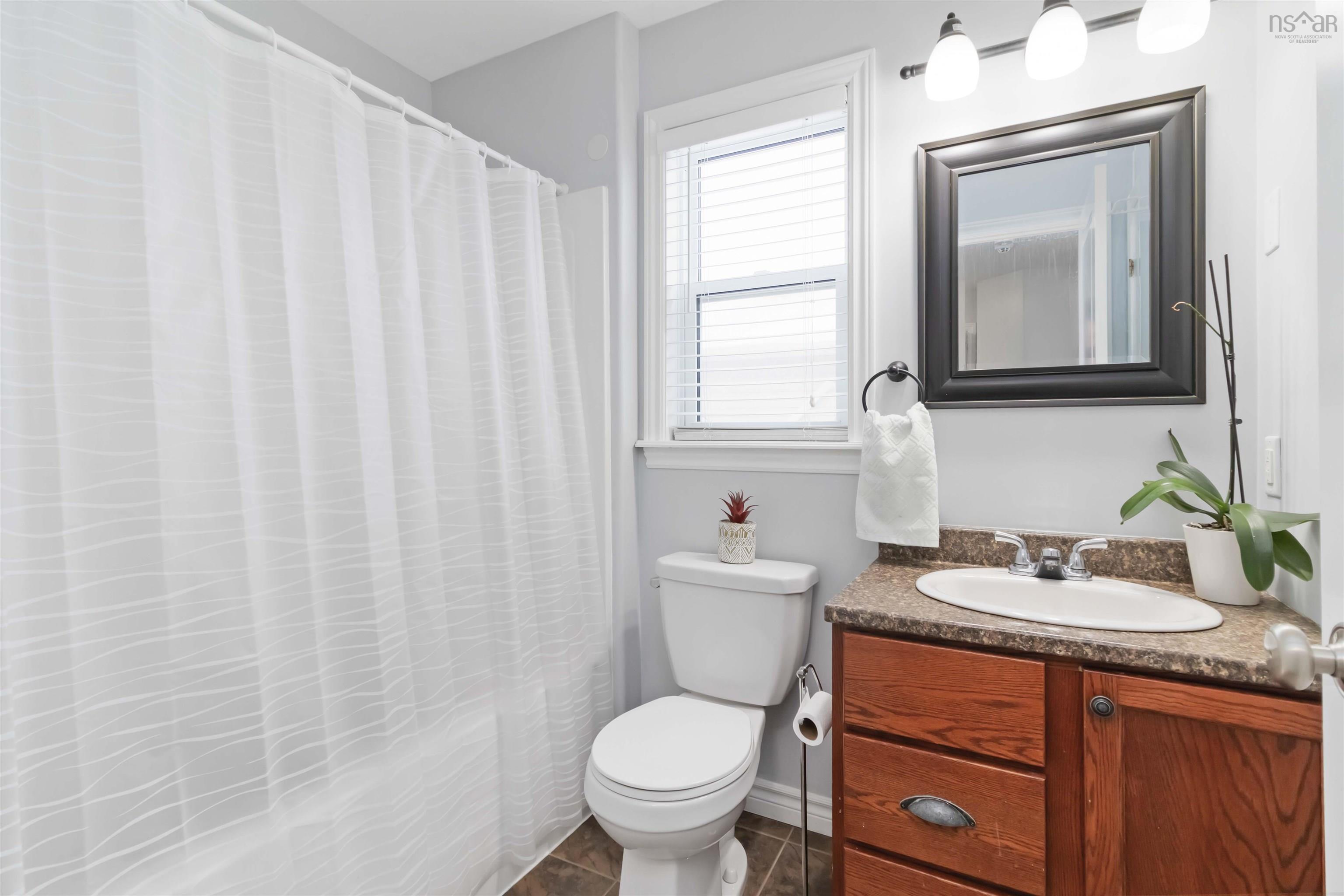 $549,900.00: 60 Lier Ridge Drive, Halifax