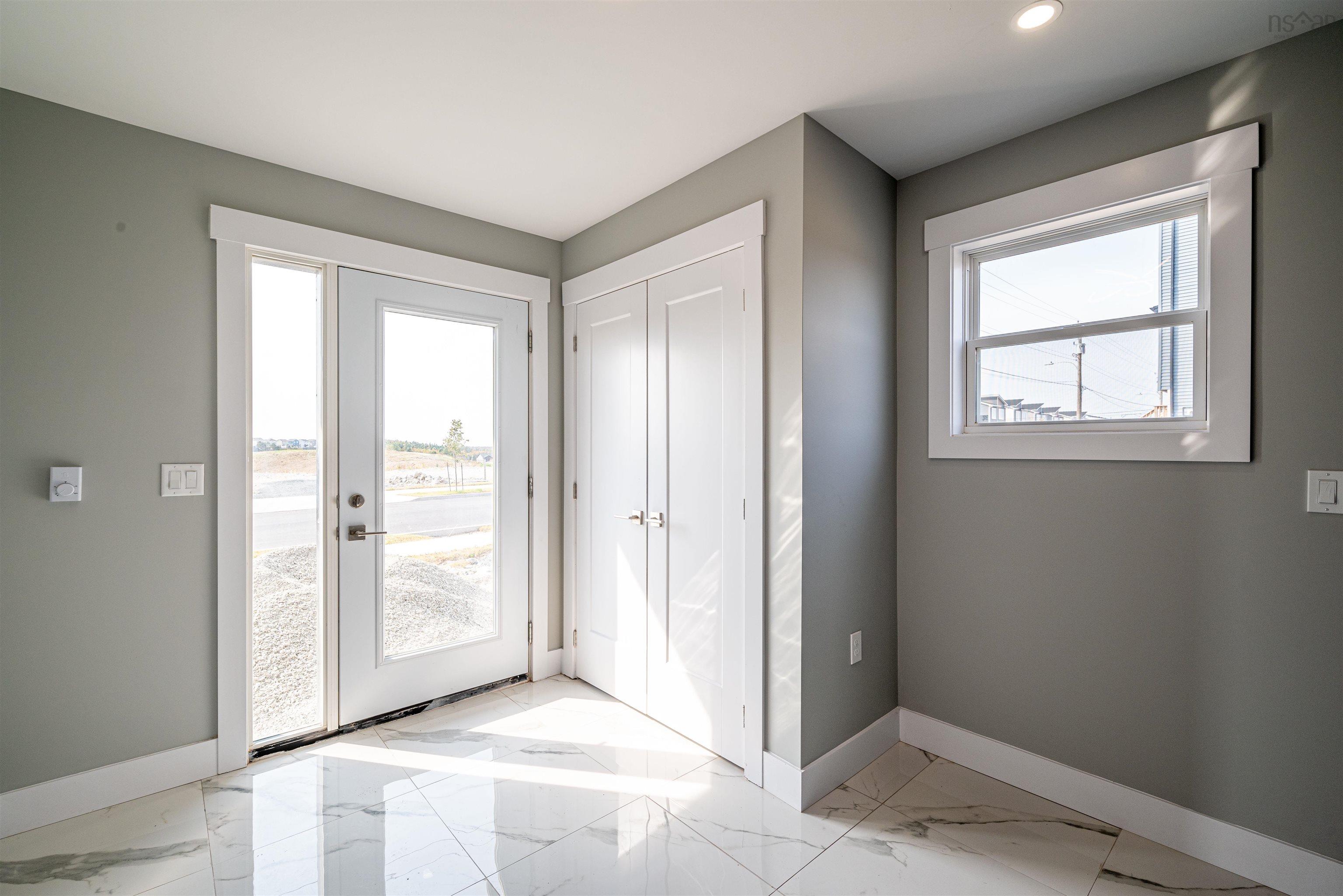 $725,000.00: 302 Higgins Avenue, Beechville