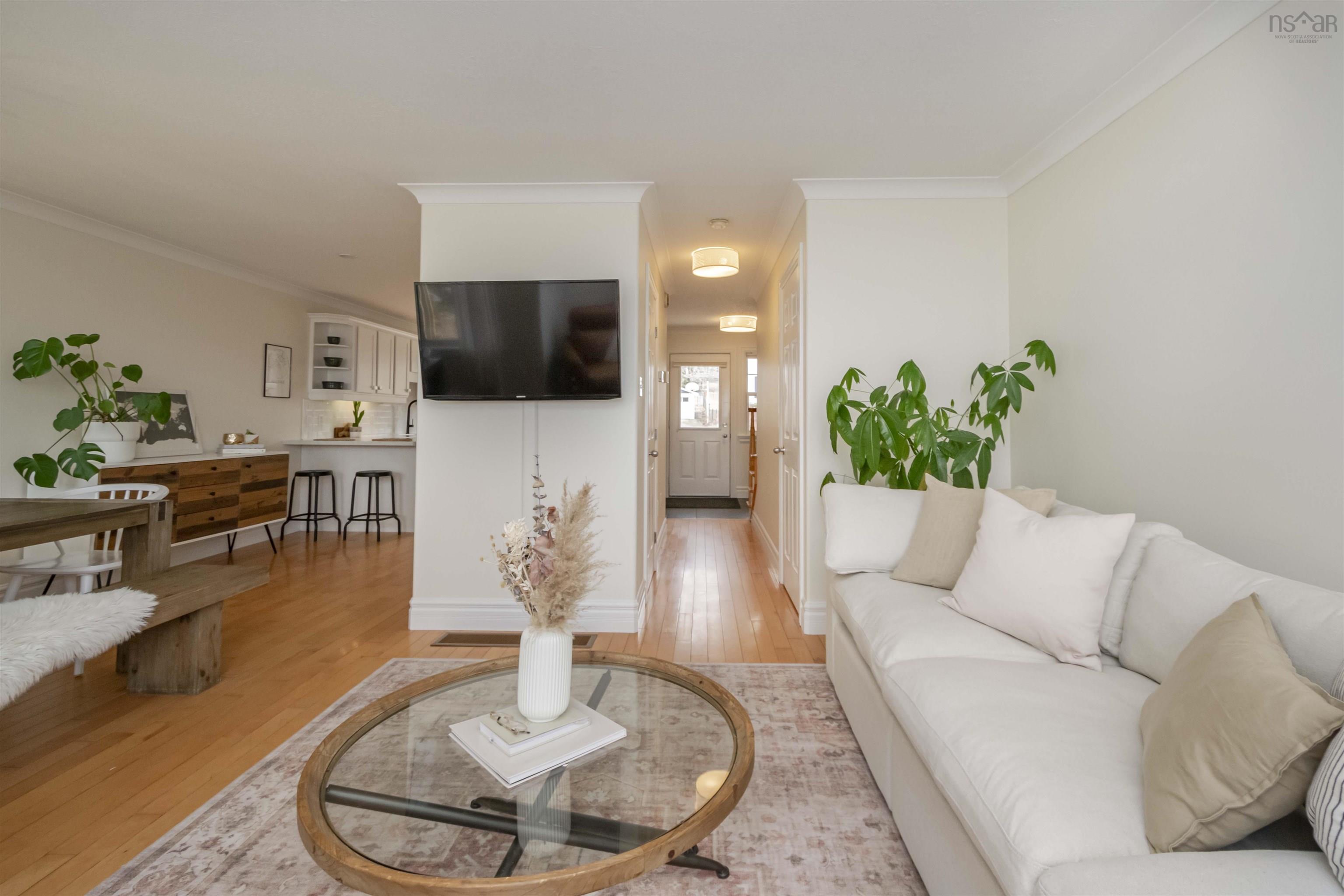 $587,500.00: 3850 Memorial Drive, Halifax Peninsula