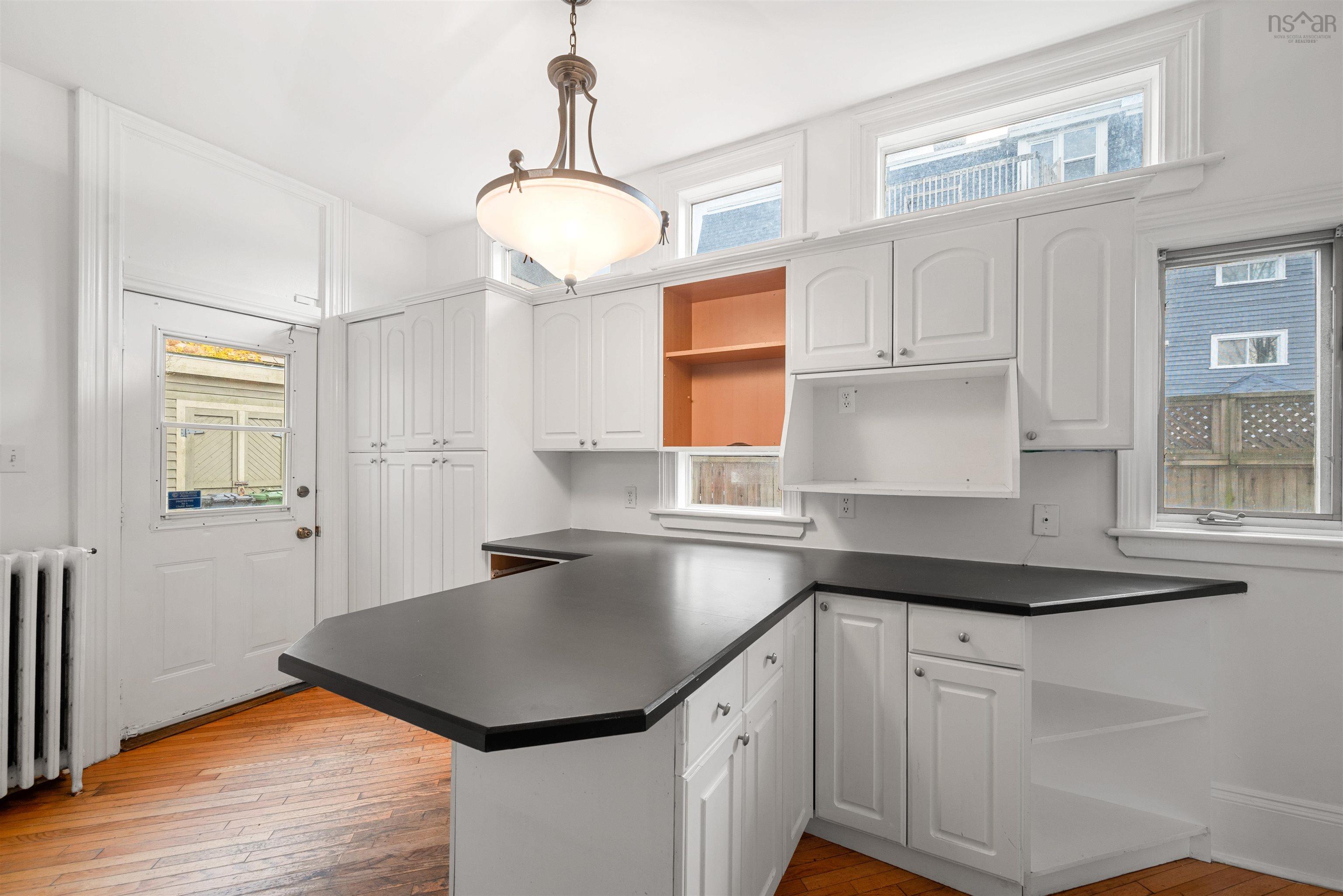 $899,000.00: 5312 South Street, Halifax Peninsula