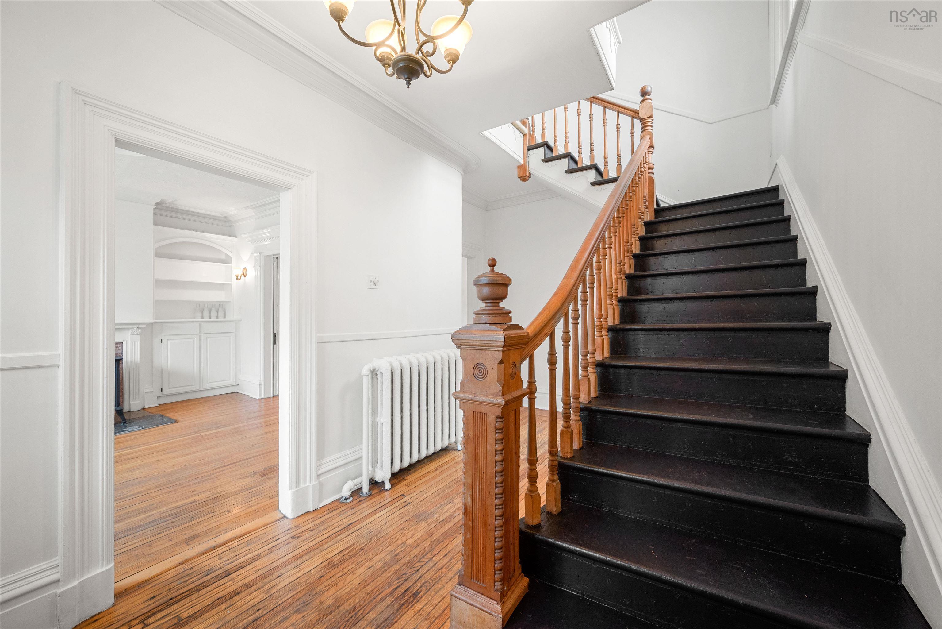 $899,000.00: 5312 South Street, Halifax Peninsula