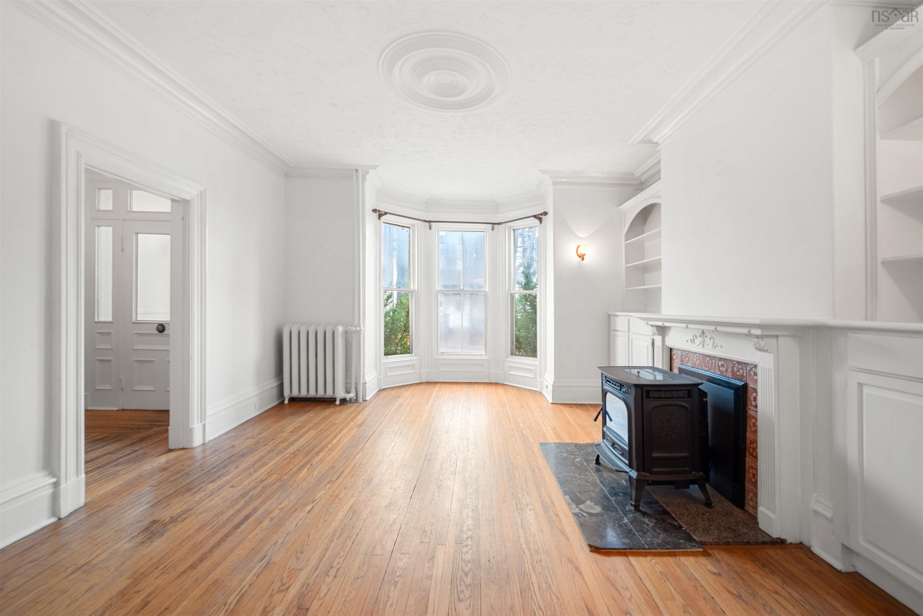 $899,000.00: 5312 South Street, Halifax Peninsula