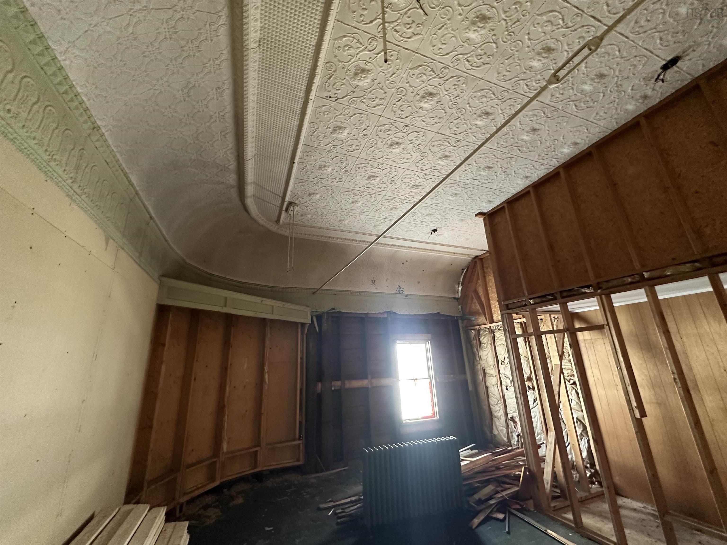 $250,000.00: 233 Main Street, Liverpool
