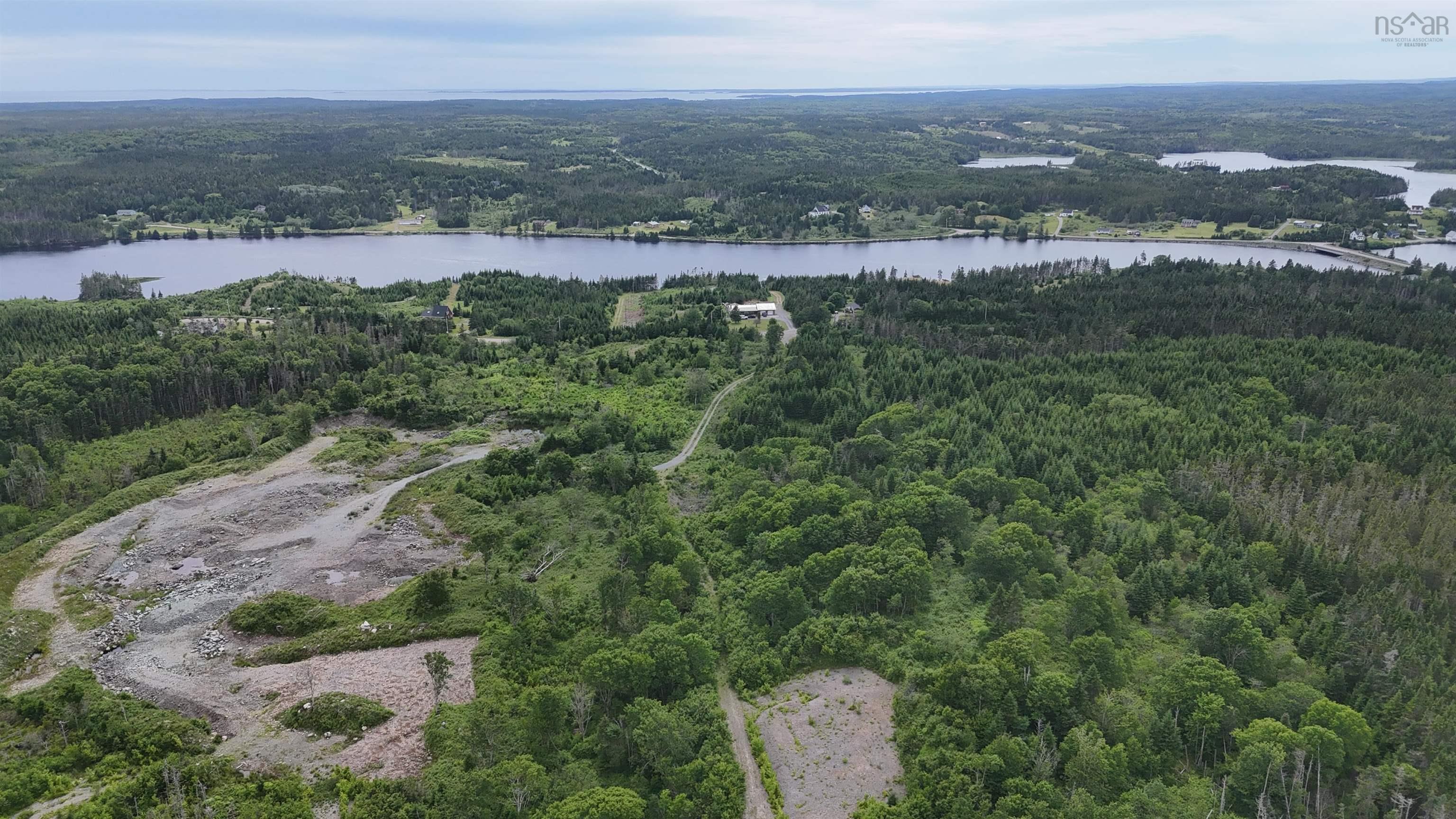 $180,000.00: East Side Grand River Road, Grand River