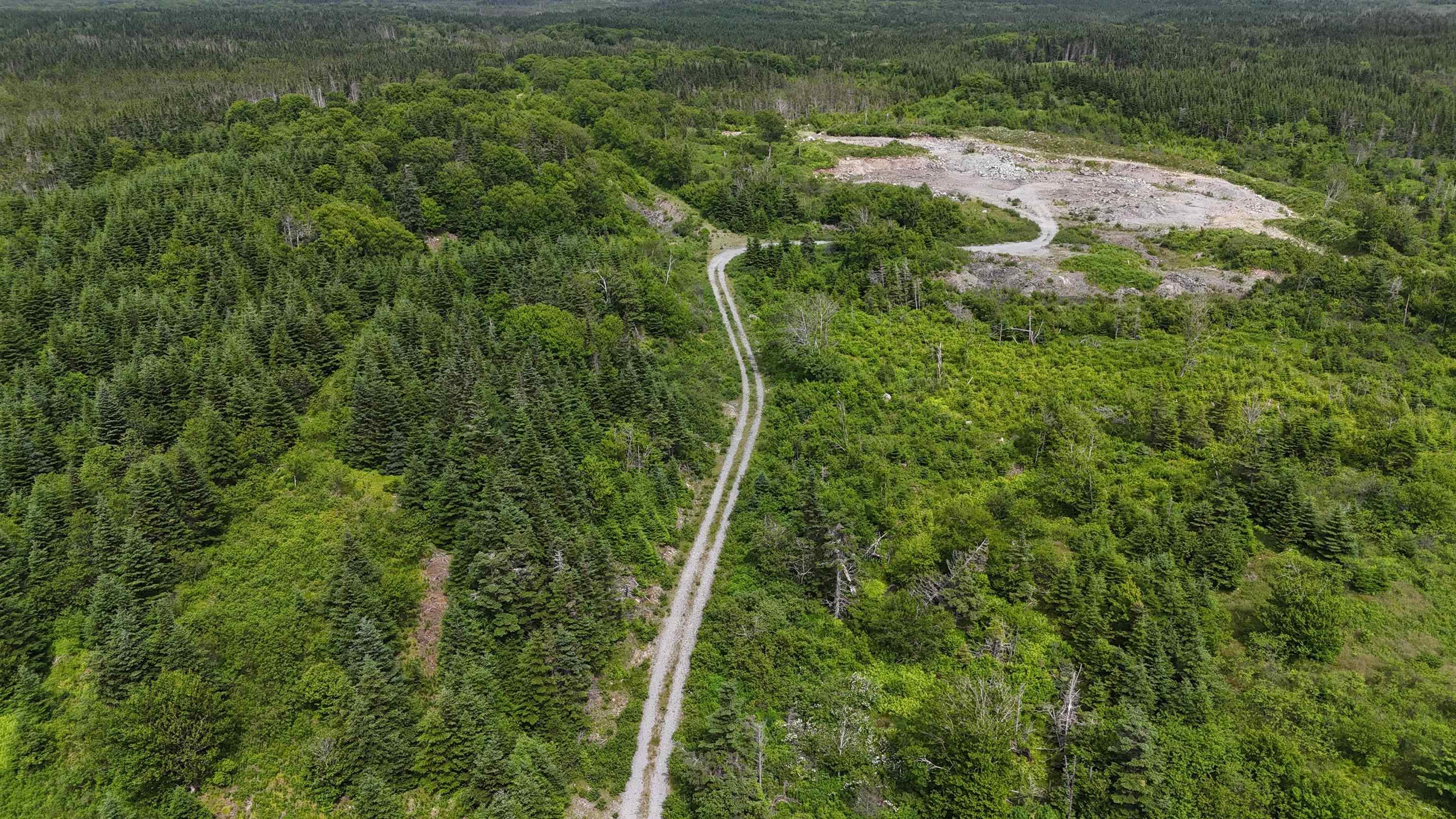 $180,000.00: East Side Grand River Road, Grand River