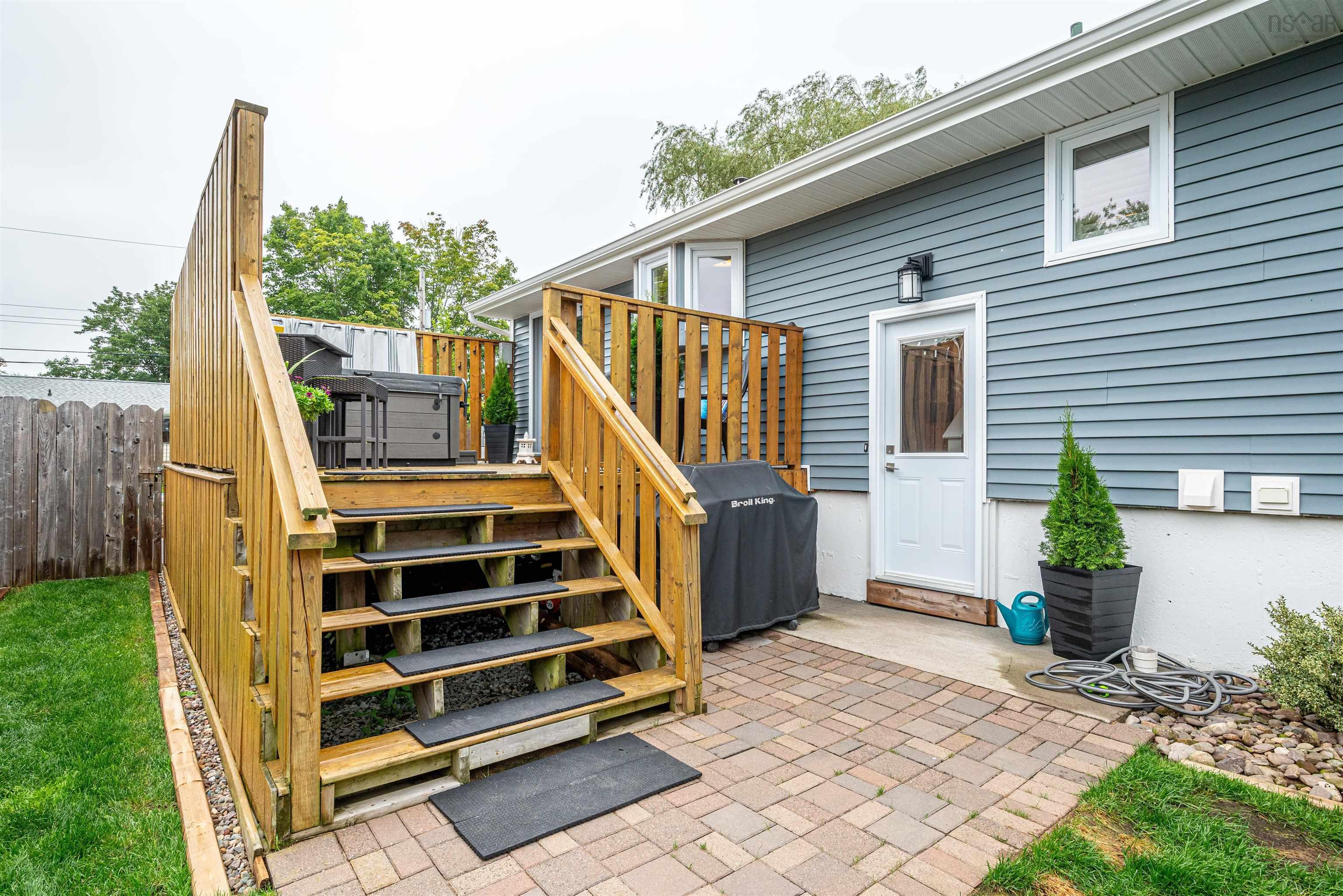 $589,900.00: 1A Athorpe Drive, Dartmouth