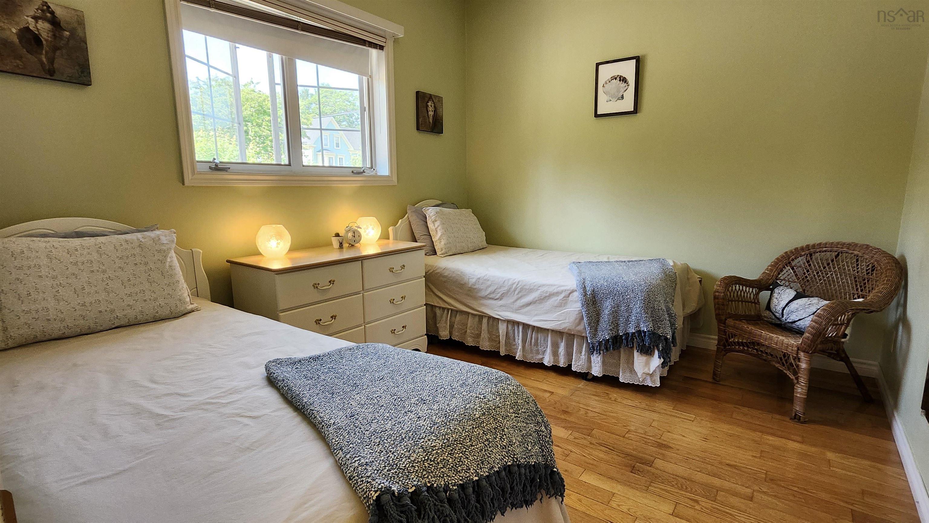 $499,000.00: 5 Green Bay Road, Petite Rivière