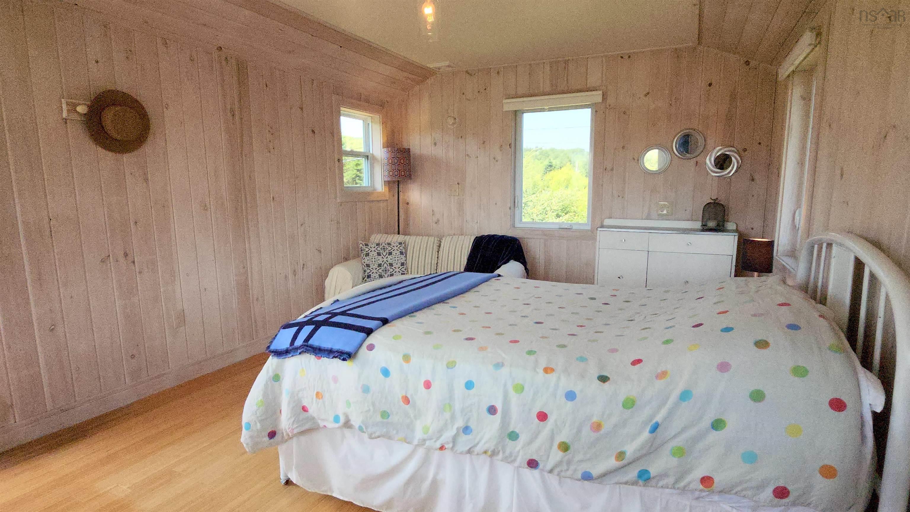 $499,000.00: 5 Green Bay Road, Petite Rivière