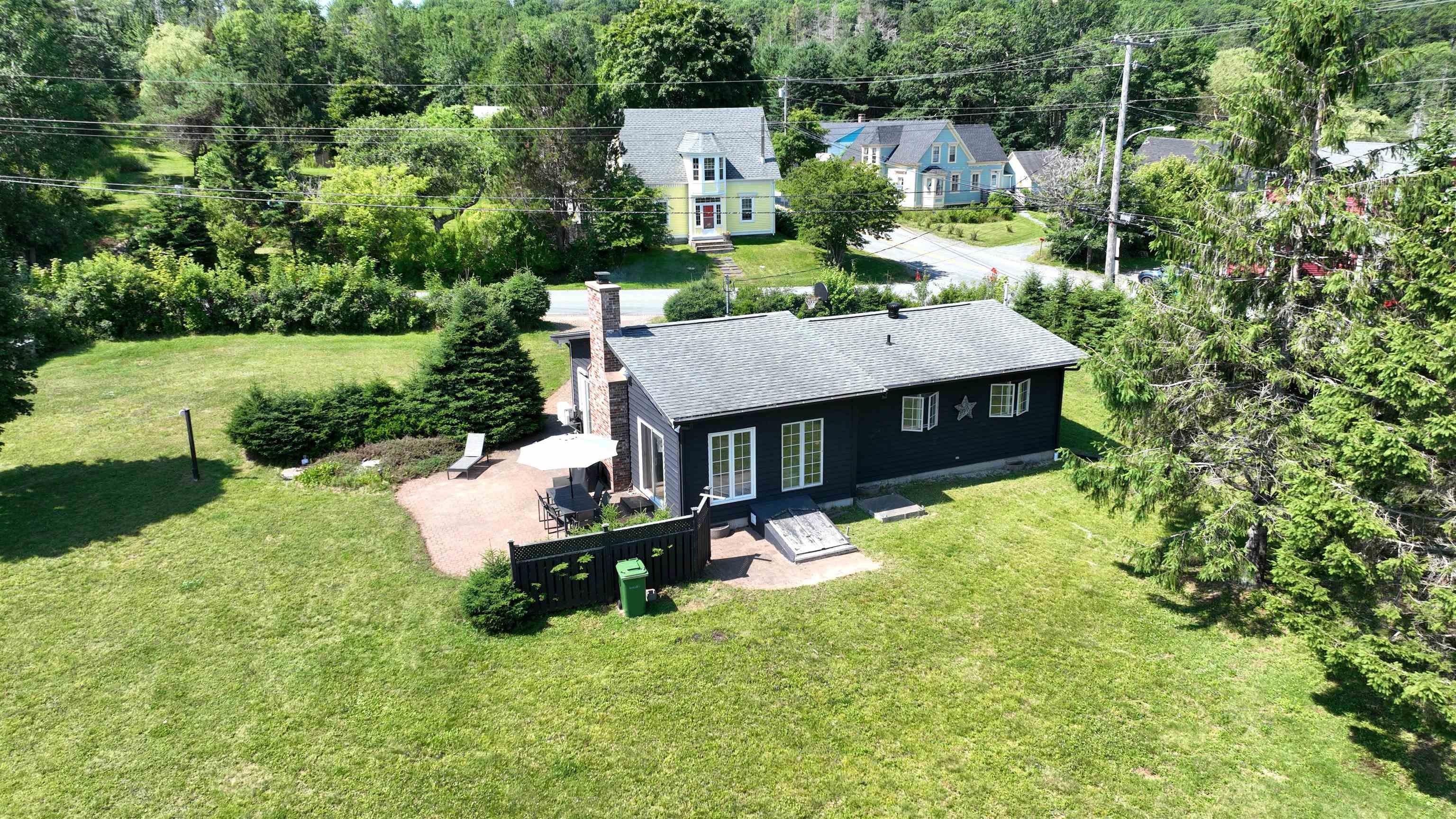 $499,000.00: 5 Green Bay Road, Petite Rivière