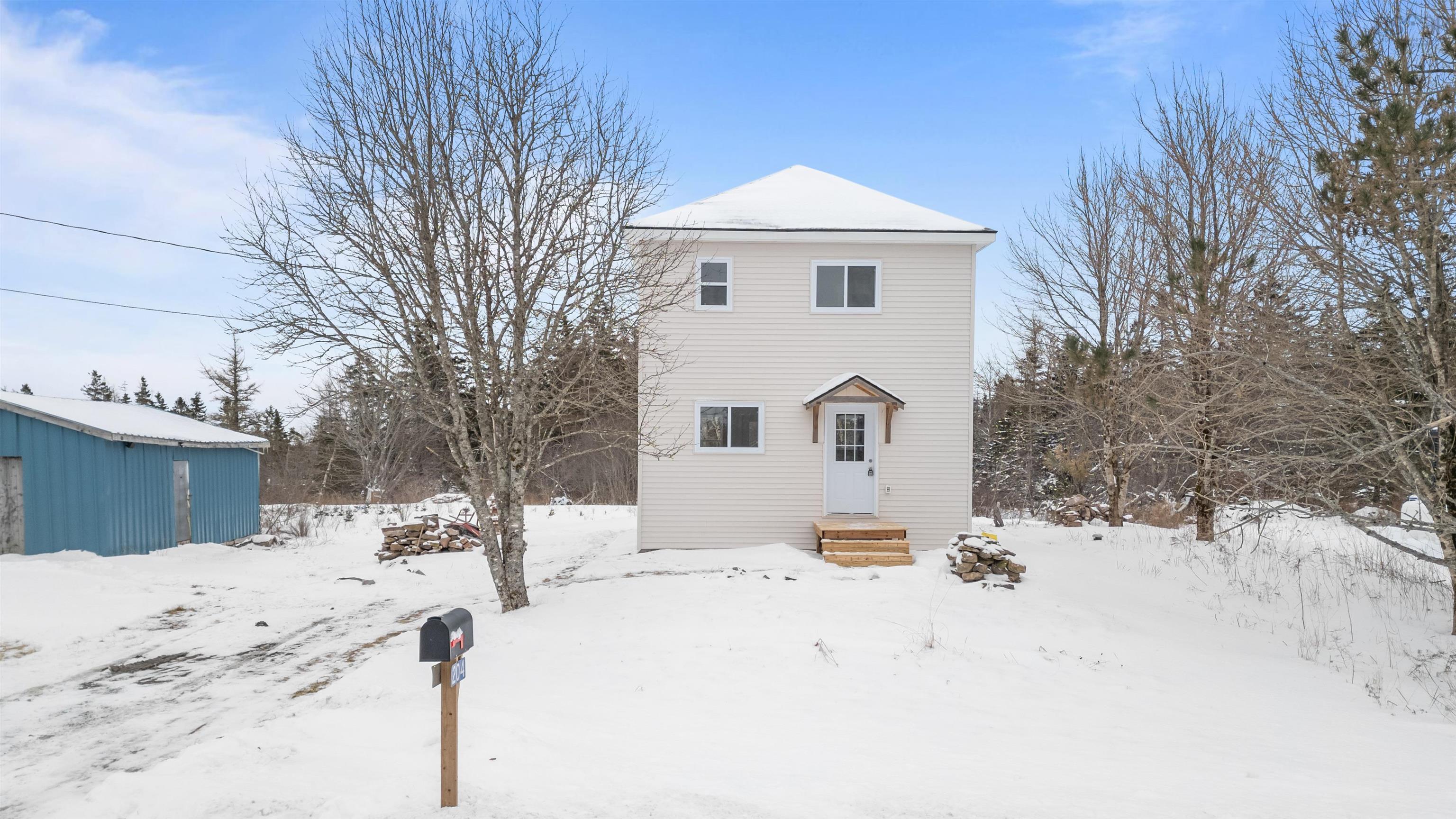 $195,000.00: 204 HARMONY RIDGE Road, Harmony