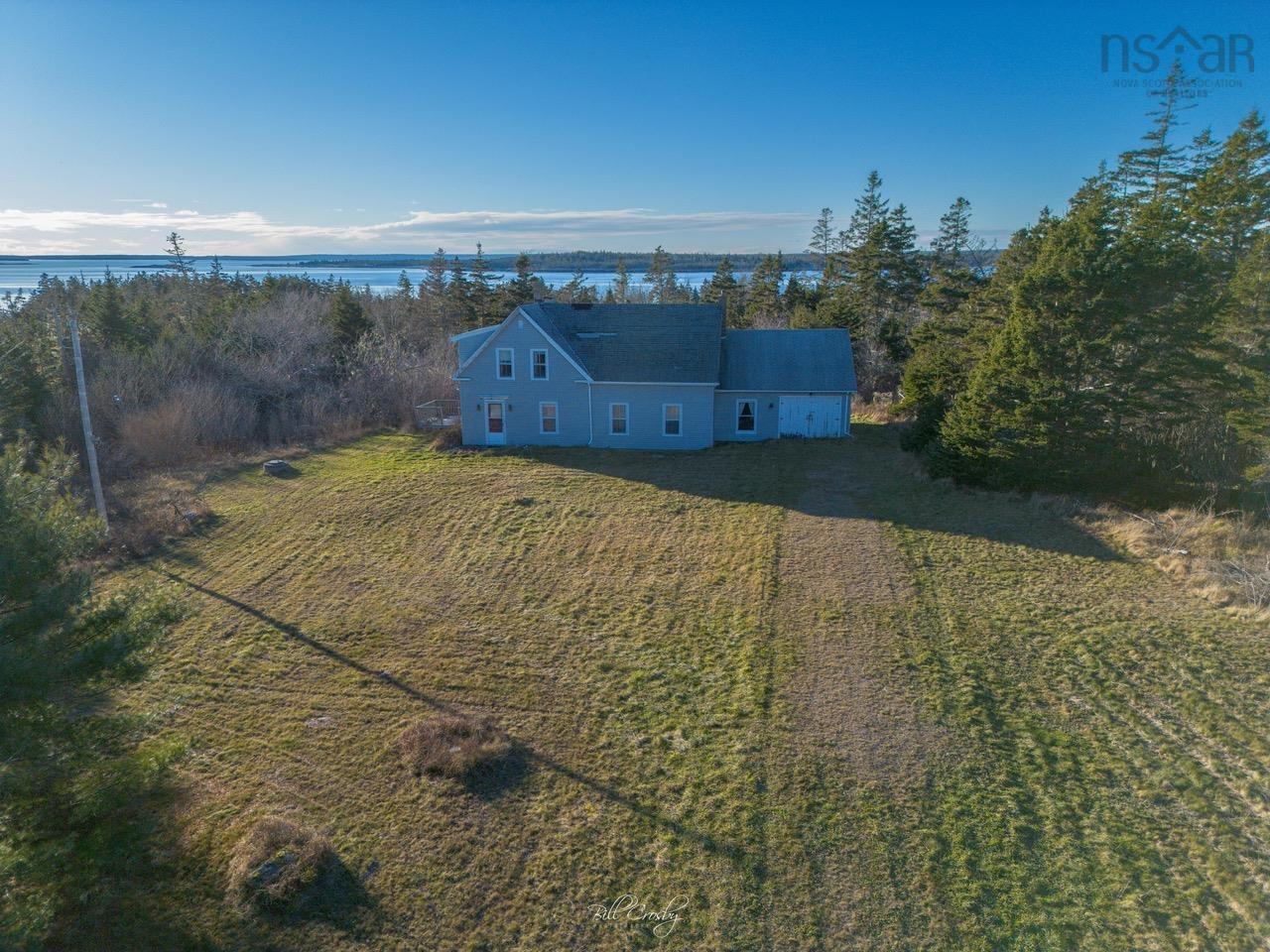 $499,000.00: 647 East Green Harbour Road, East Green Harbour