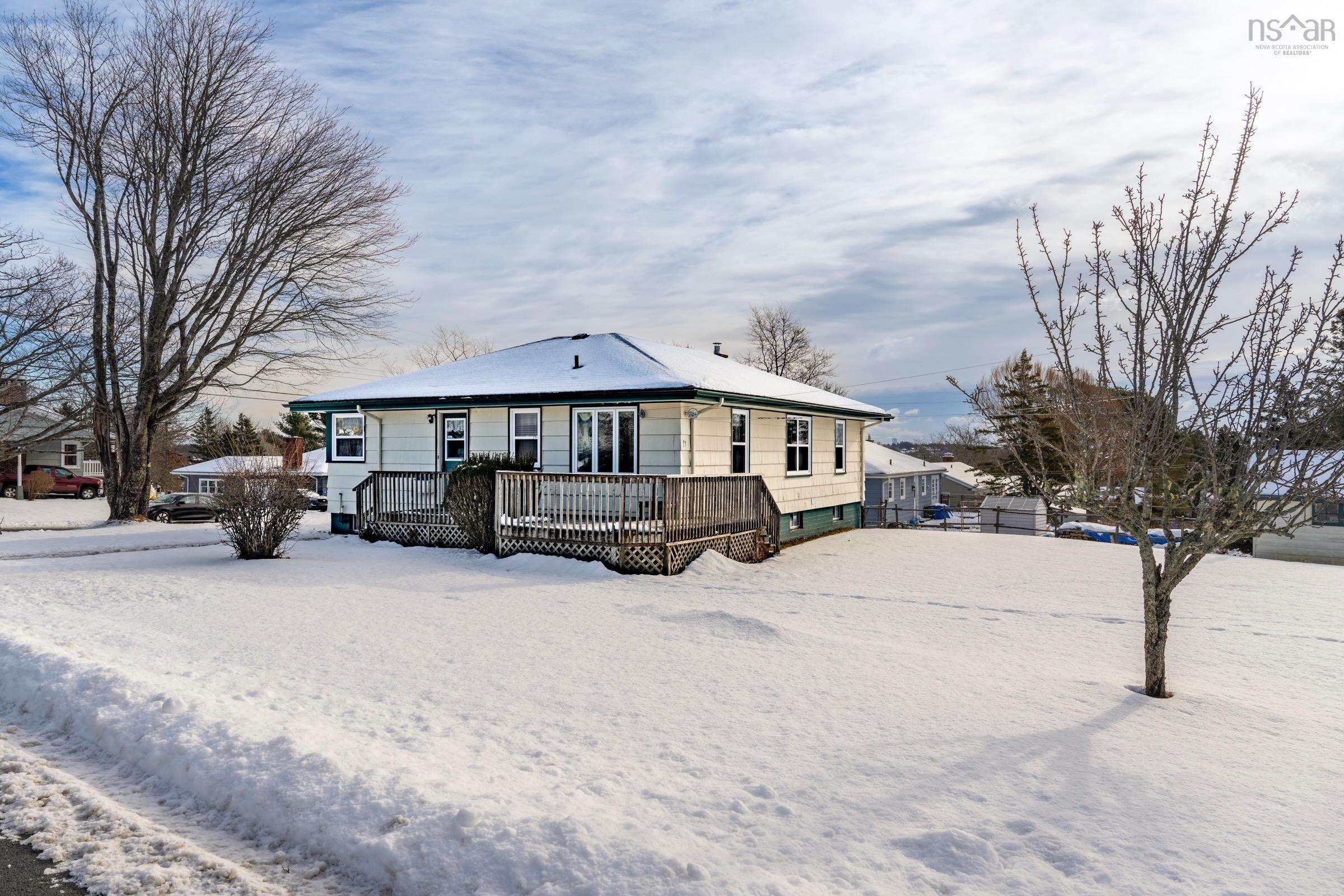 $498,000.00: 143 Brook Street, Lunenburg