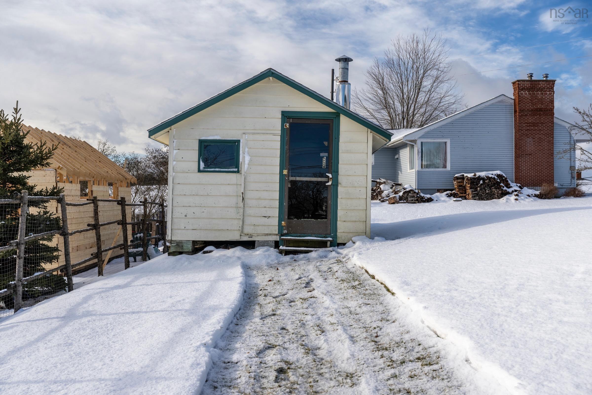 $498,000.00: 143 Brook Street, Lunenburg