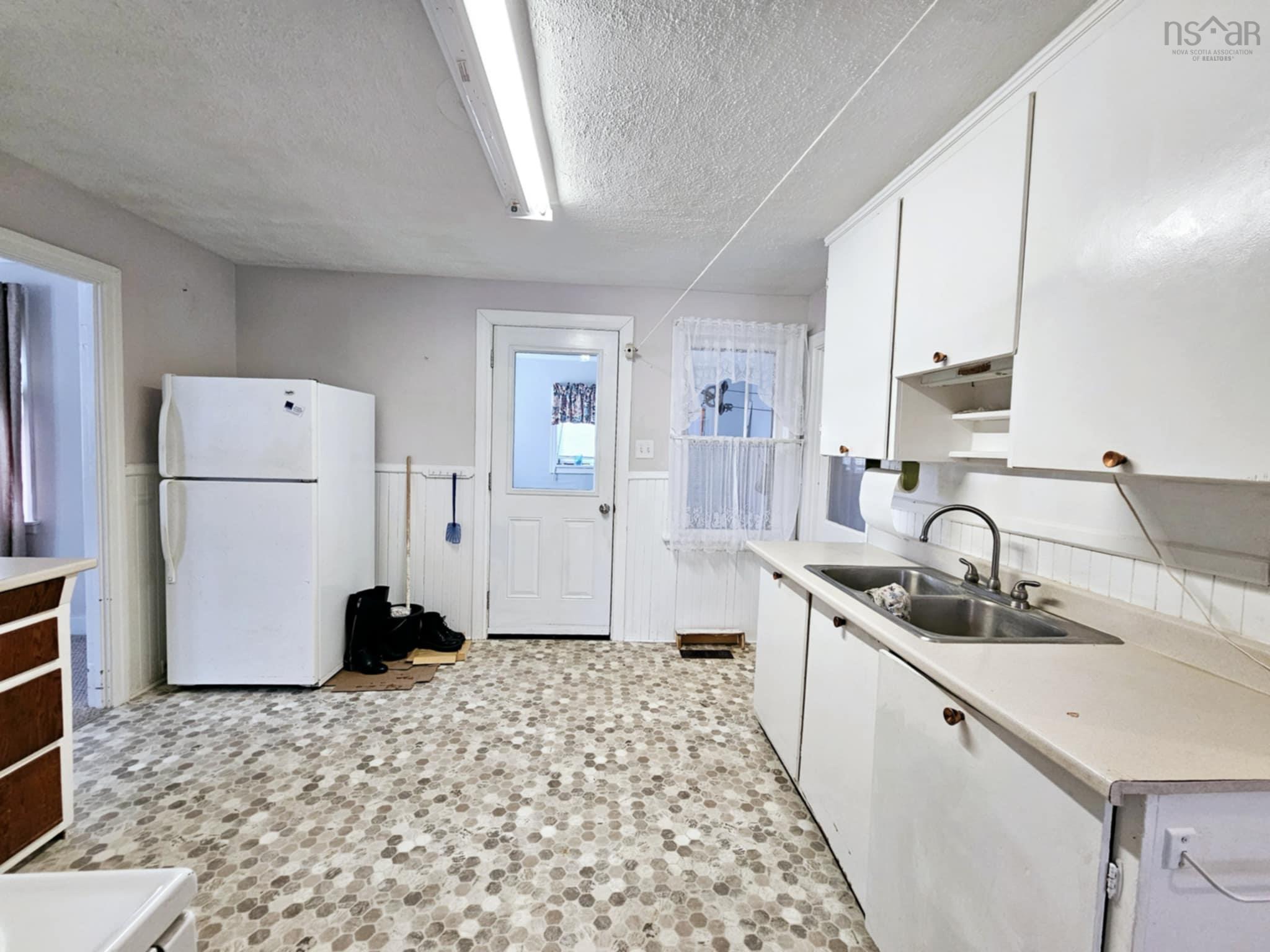 $250,000.00: 405 Pictou Road, Bible Hill