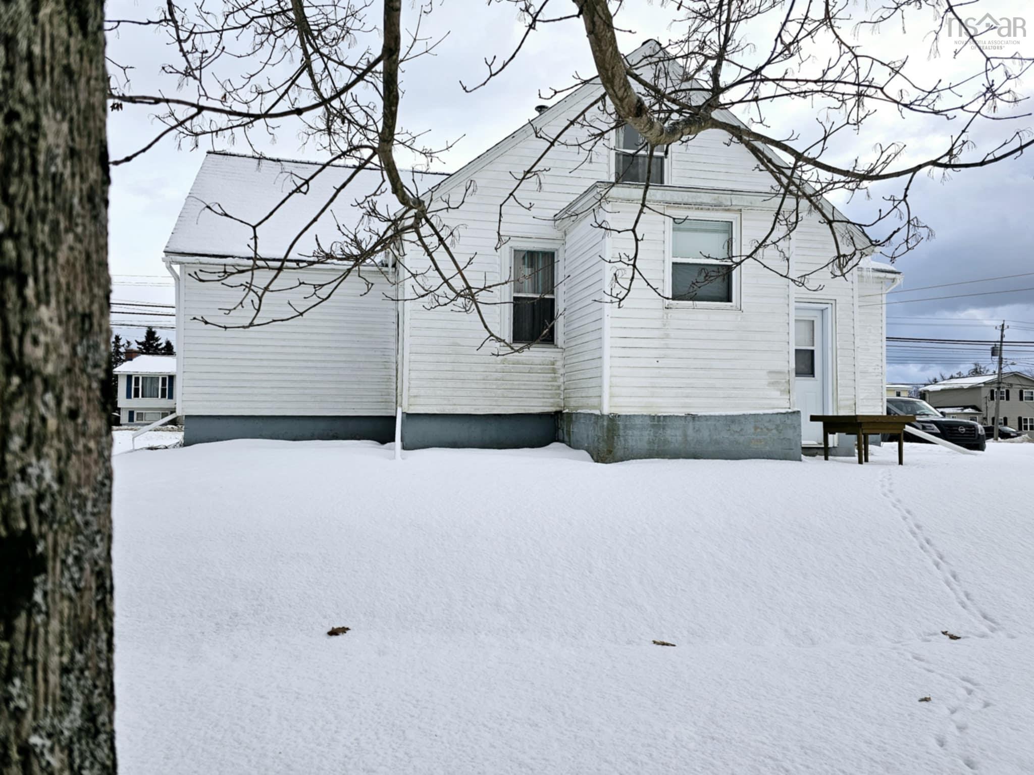 $250,000.00: 405 Pictou Road, Bible Hill