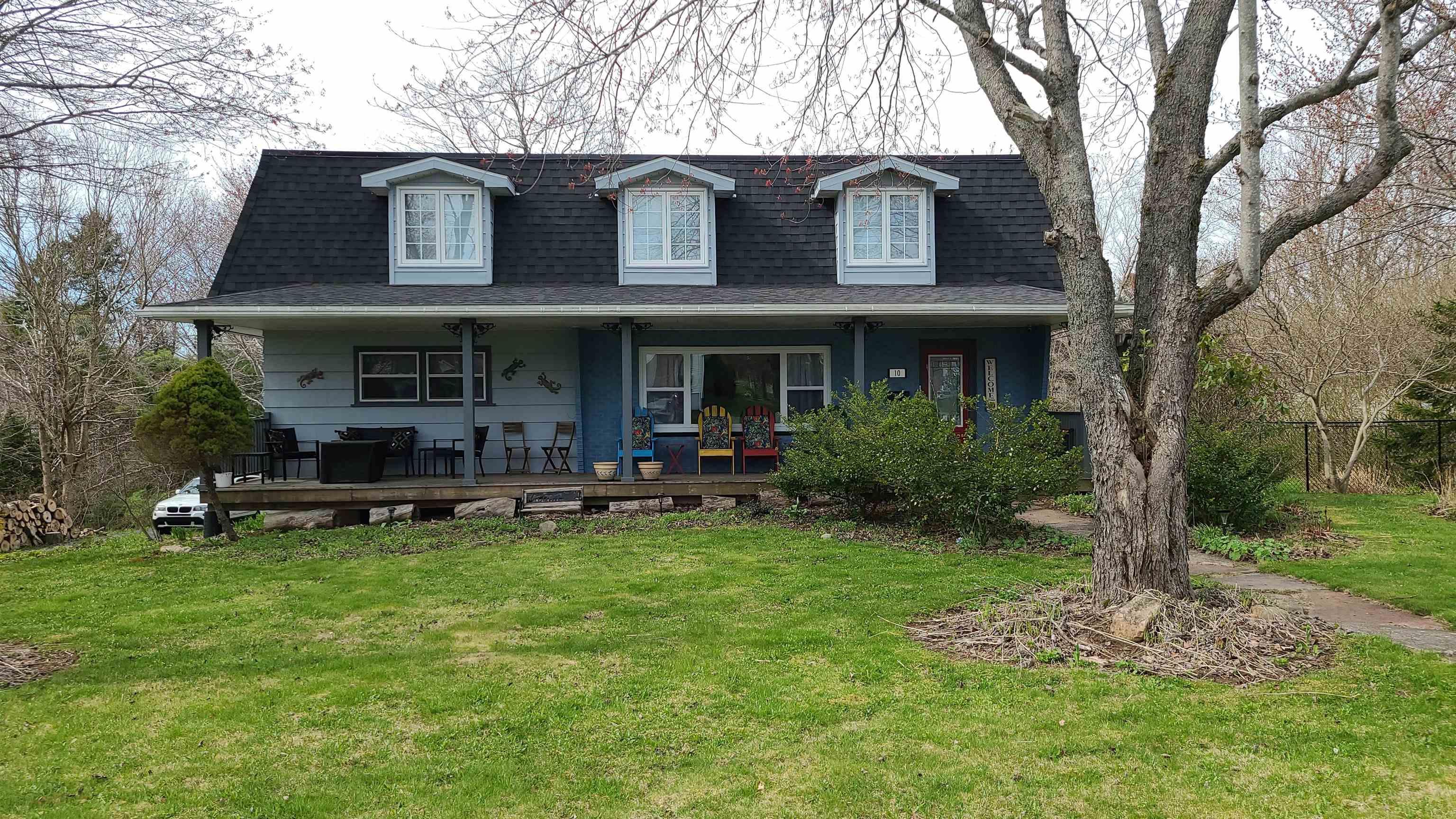 10 Maple Grove Ave., Lower Sackville, NS (MLS® 202502392)