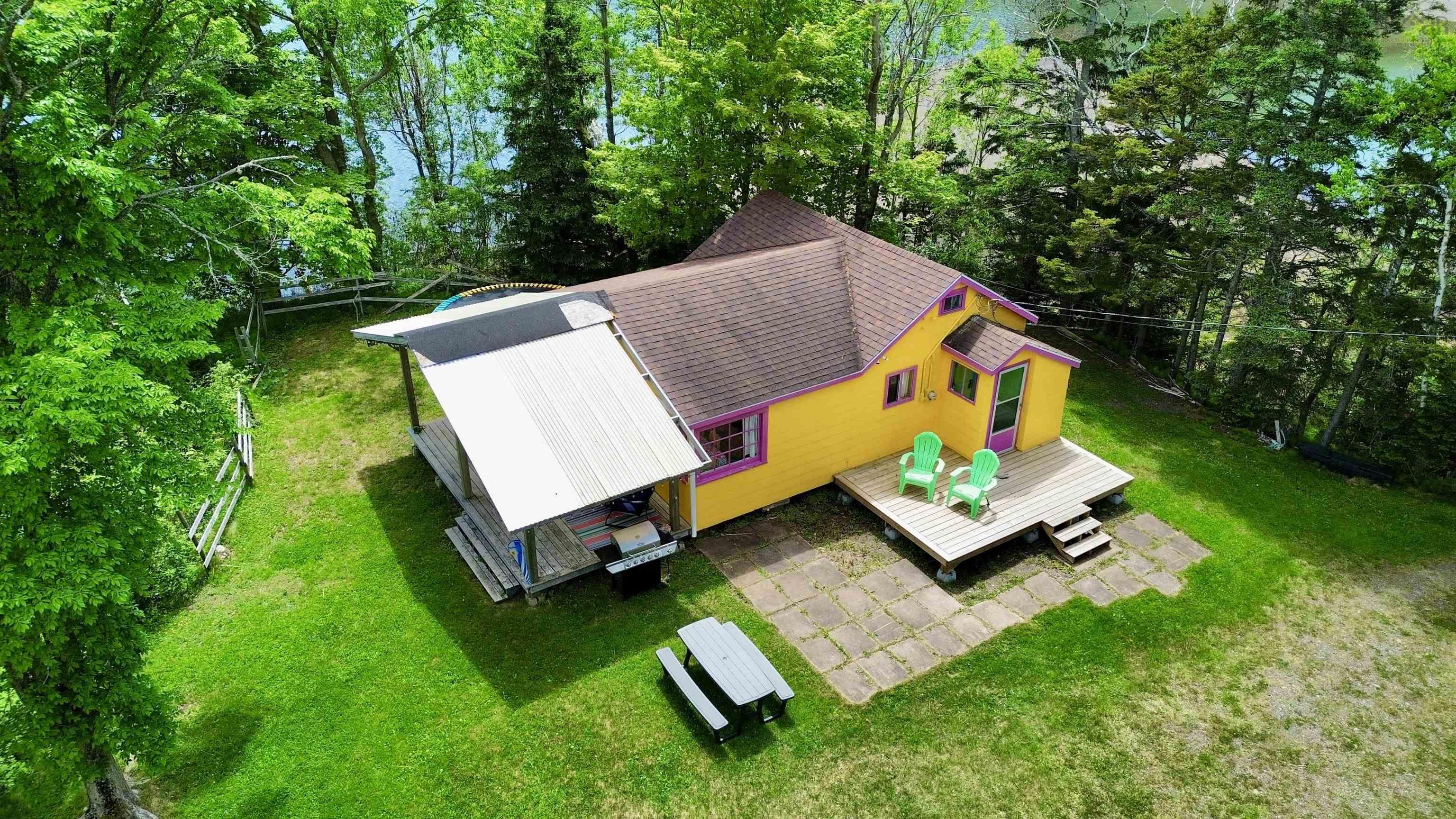 $249,900.00: 1656 Two Islands Road, Two Islands
