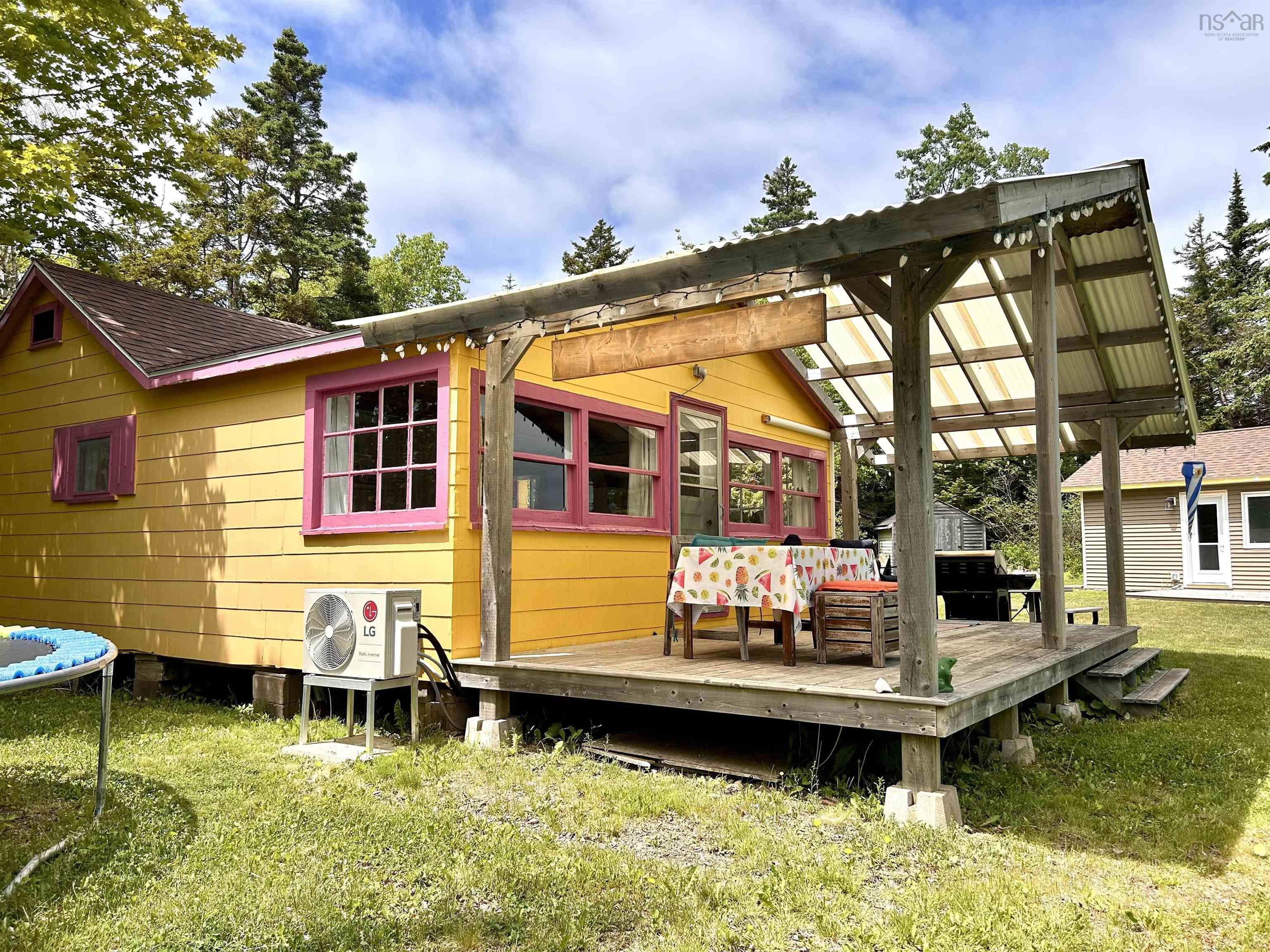 $249,900.00: 1656 Two Islands Road, Two Islands