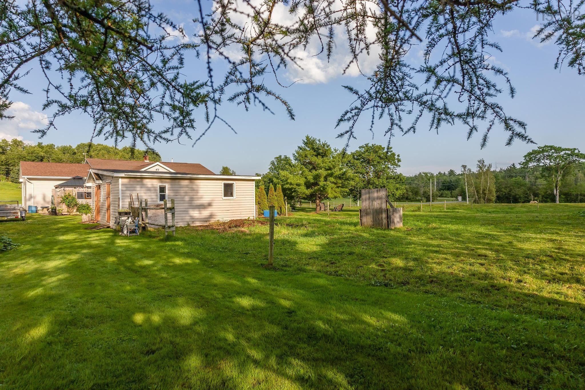 $599,900.00: 2 Ferris Drive, Dutch Settlement