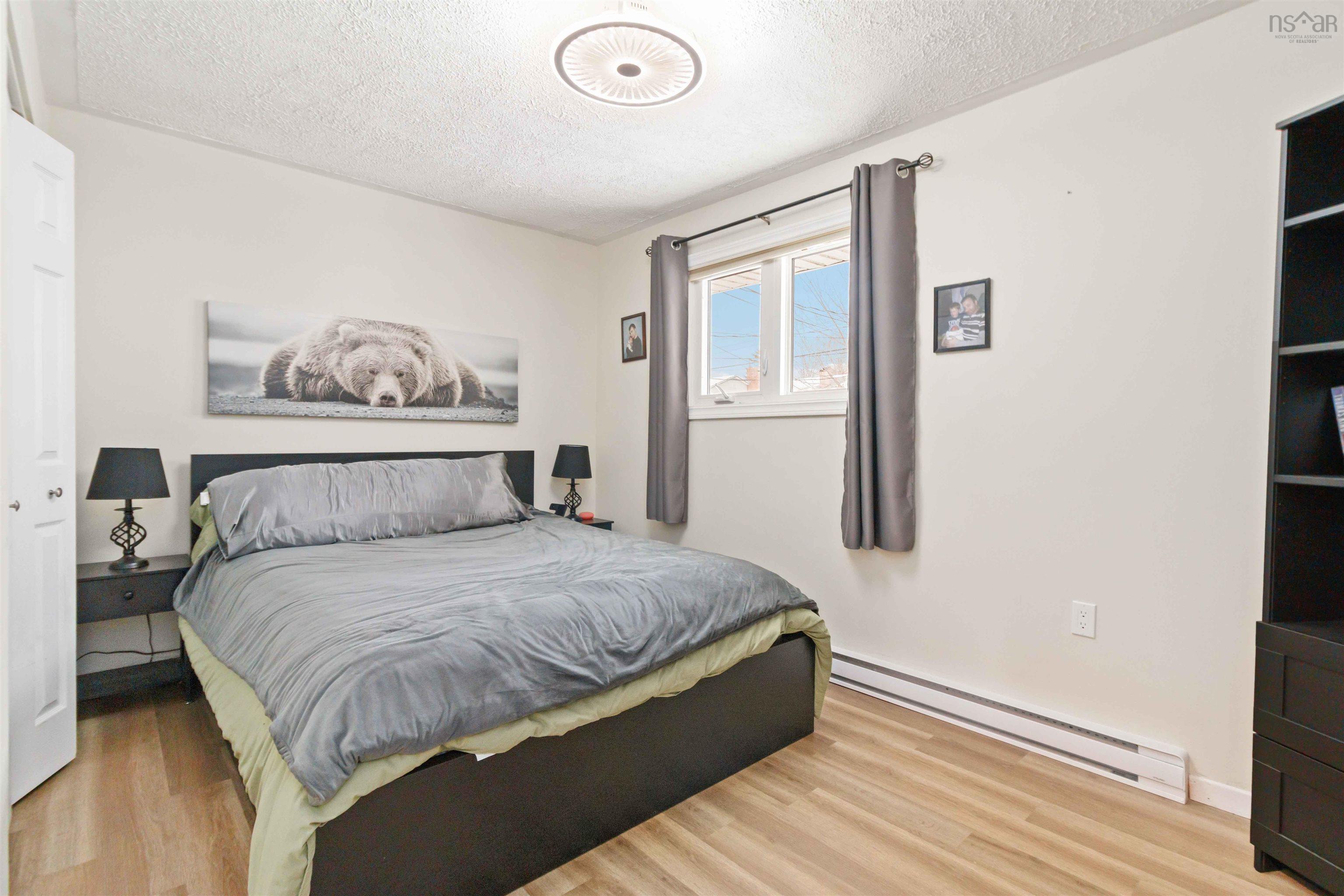 $499,900.00: 31 Pope Crescent, Lower Sackville