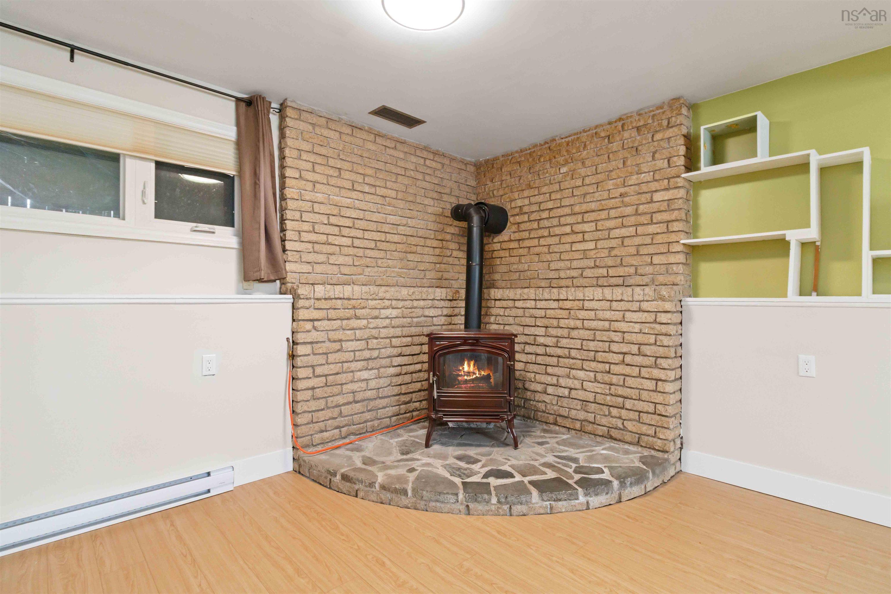 $499,900.00: 31 Pope Crescent, Lower Sackville