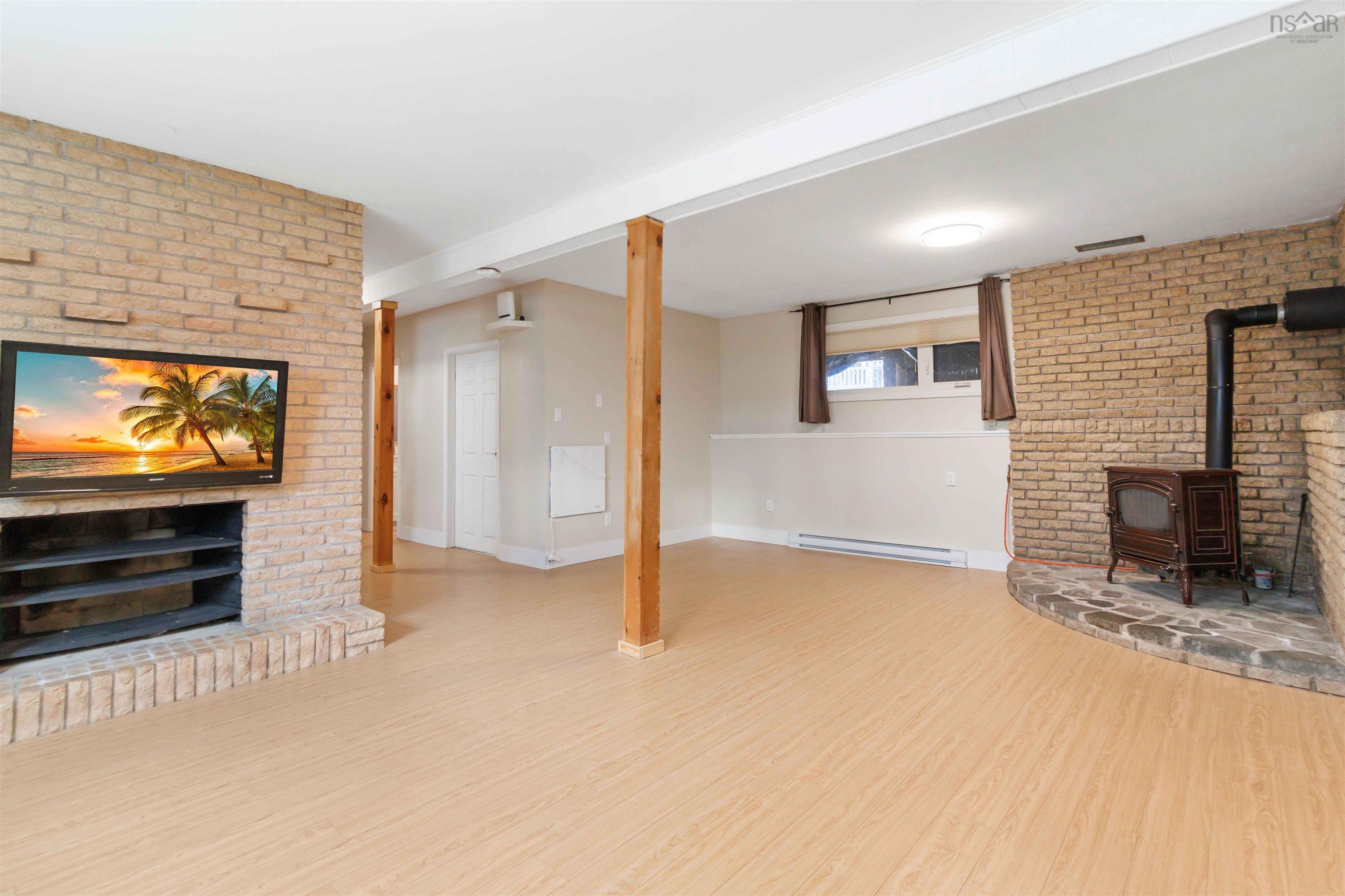 $499,900.00: 31 Pope Crescent, Lower Sackville