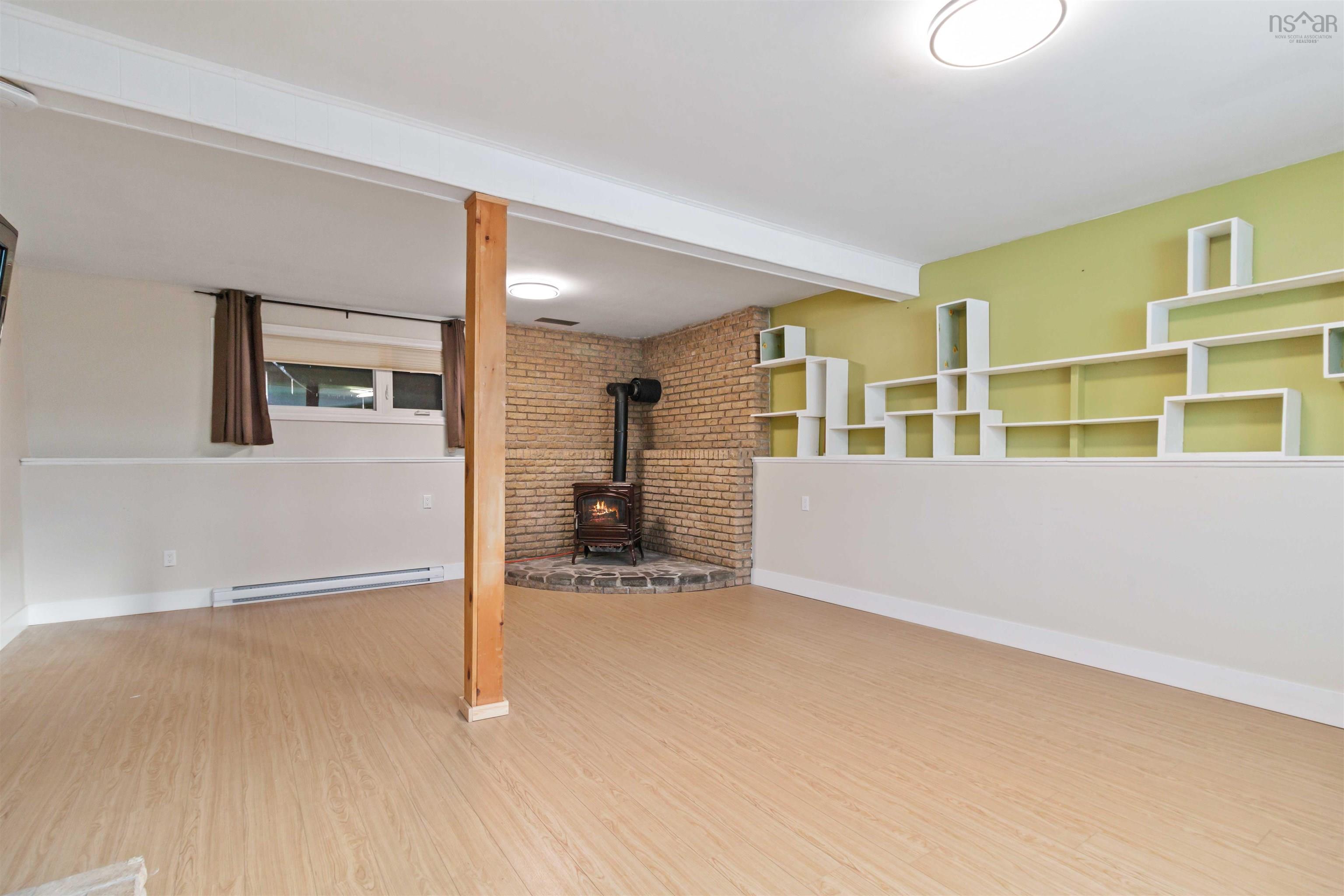 $499,900.00: 31 Pope Crescent, Lower Sackville