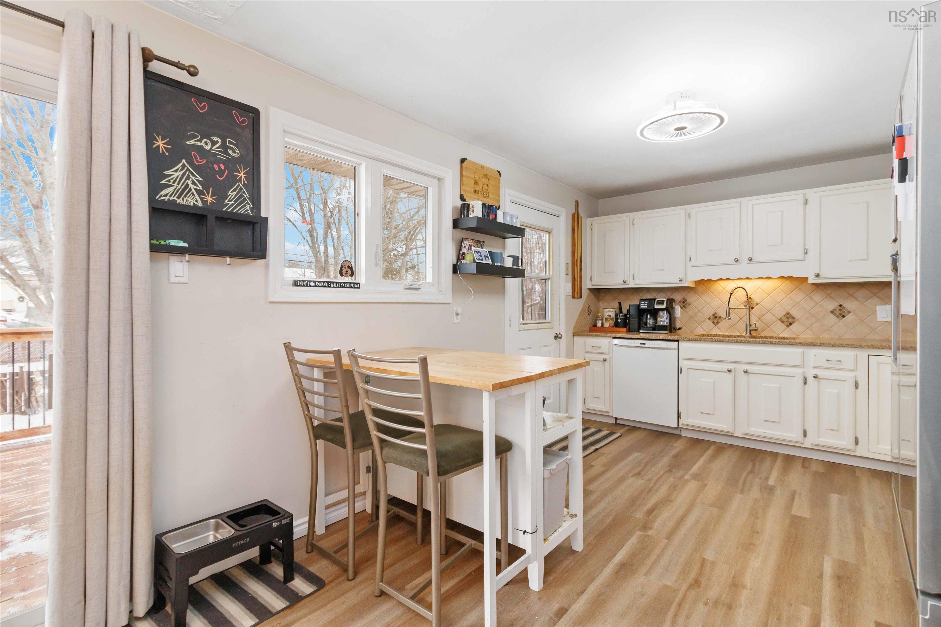 $499,900.00: 31 Pope Crescent, Lower Sackville