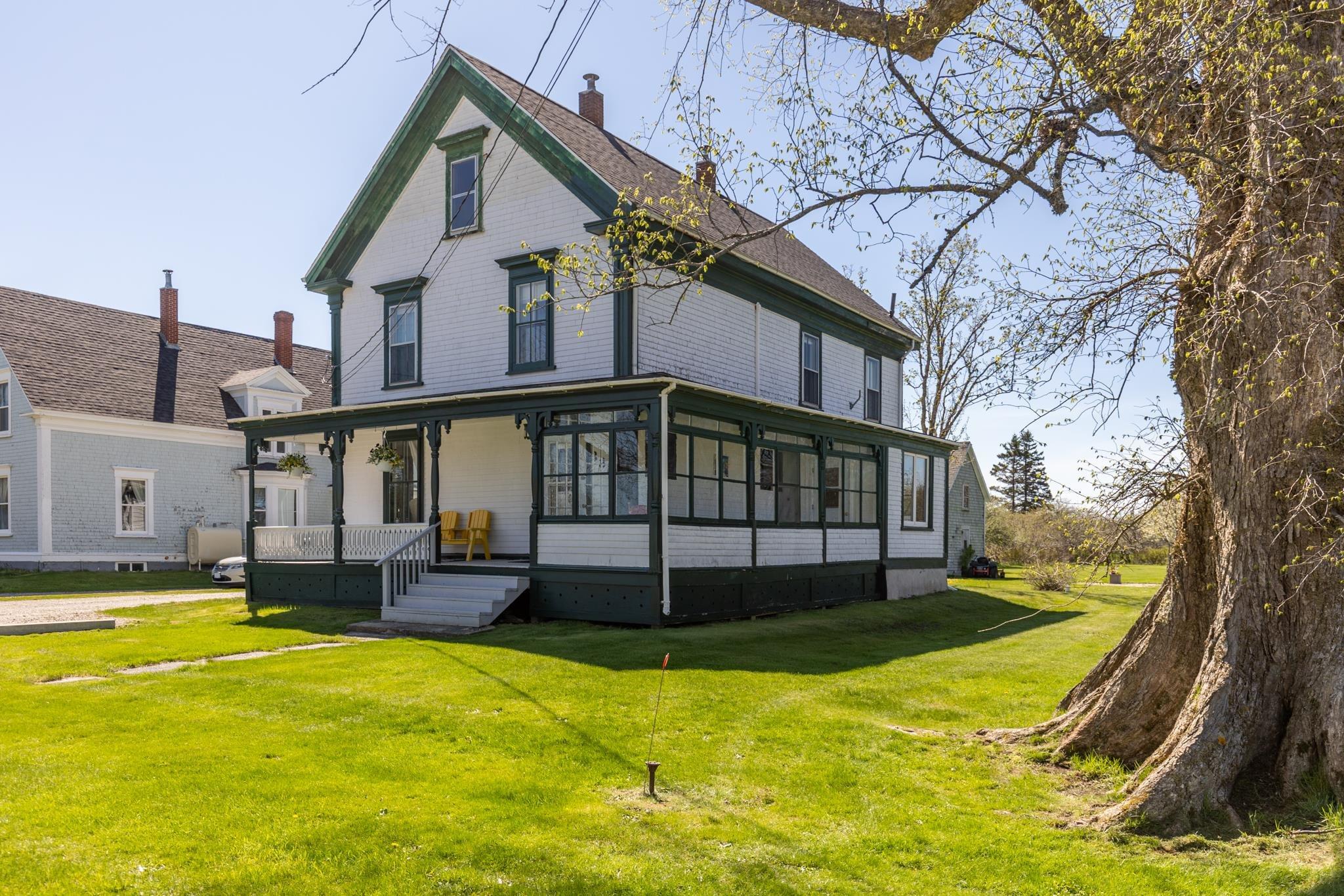 $275,000.00: 888 Highway 340, South Ohio