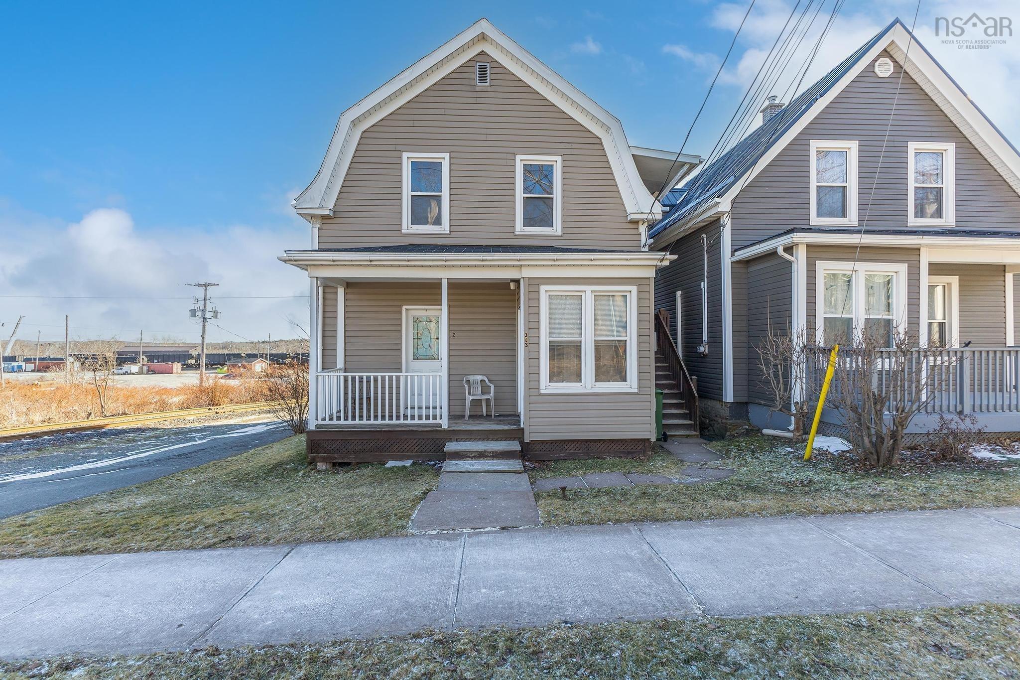 $319,000.00: 303 South Foord Street, Stellarton