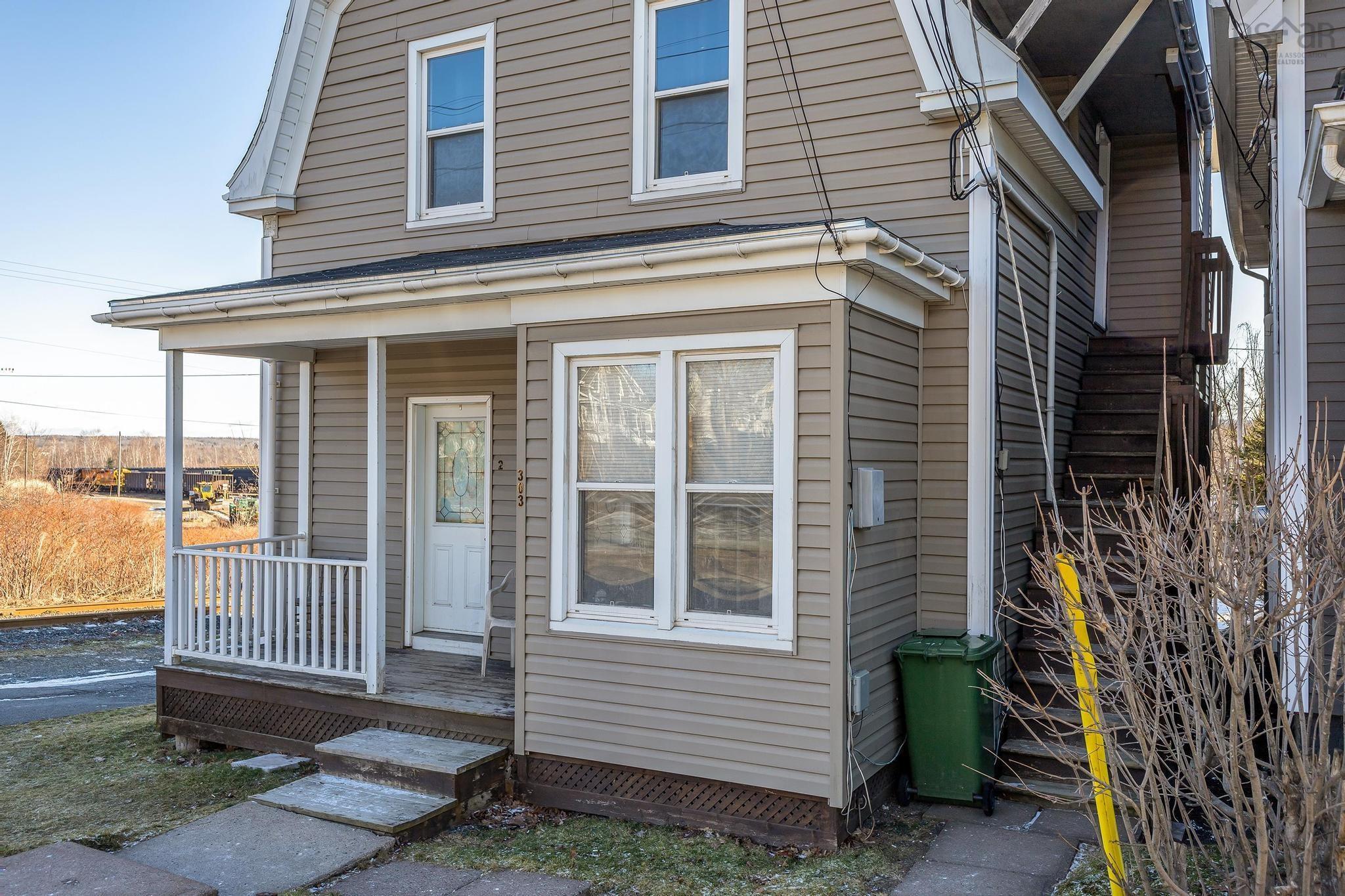 $319,000.00: 303 South Foord Street, Stellarton