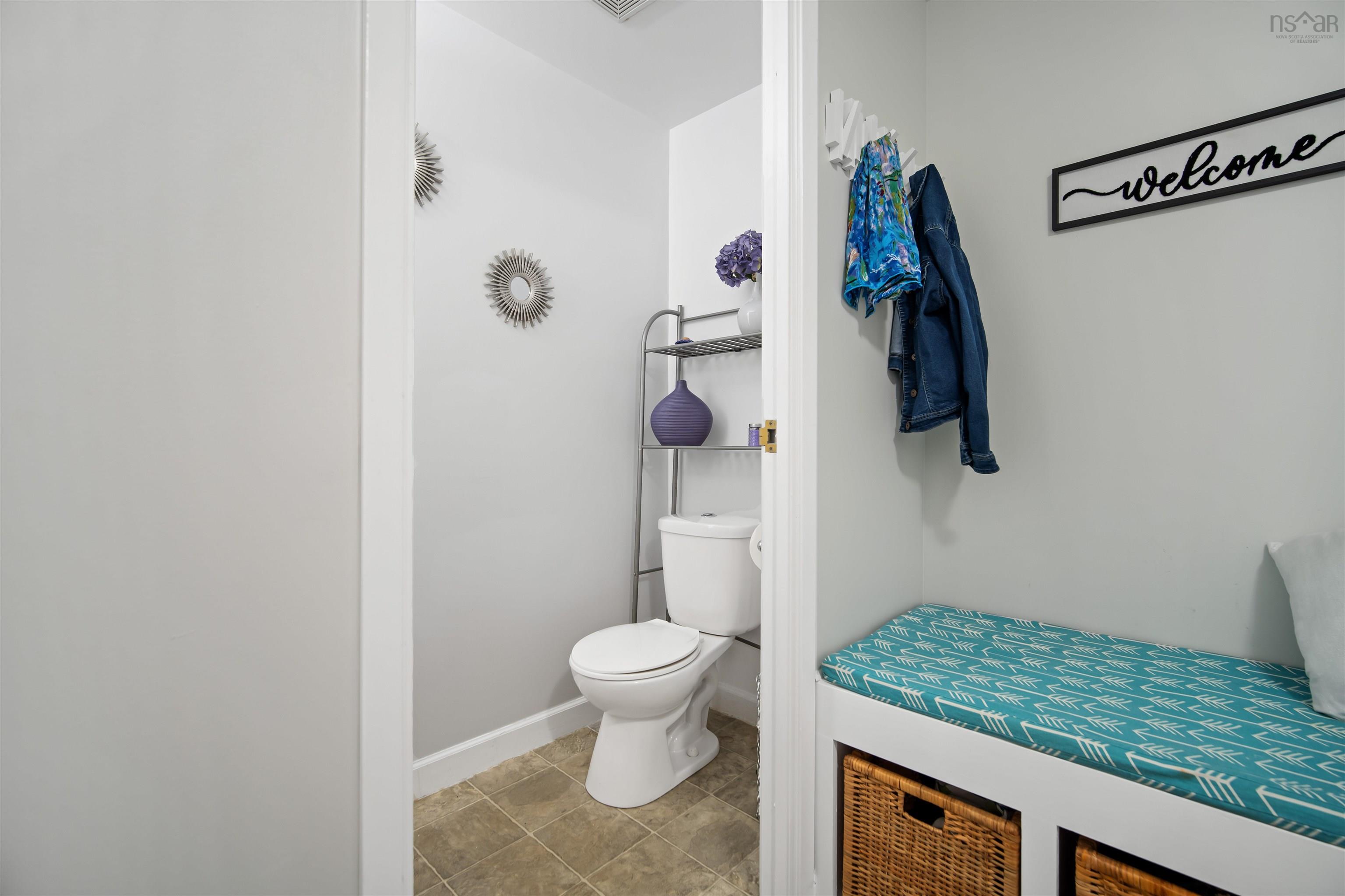 $468,000.00: 2 5444 Victoria Road, Halifax