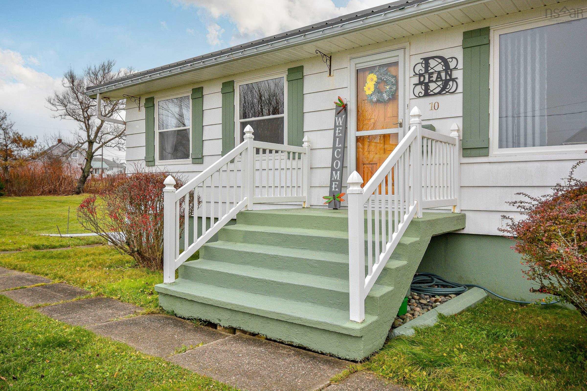 $289,900.00: 10 Mello Street, Glace Bay