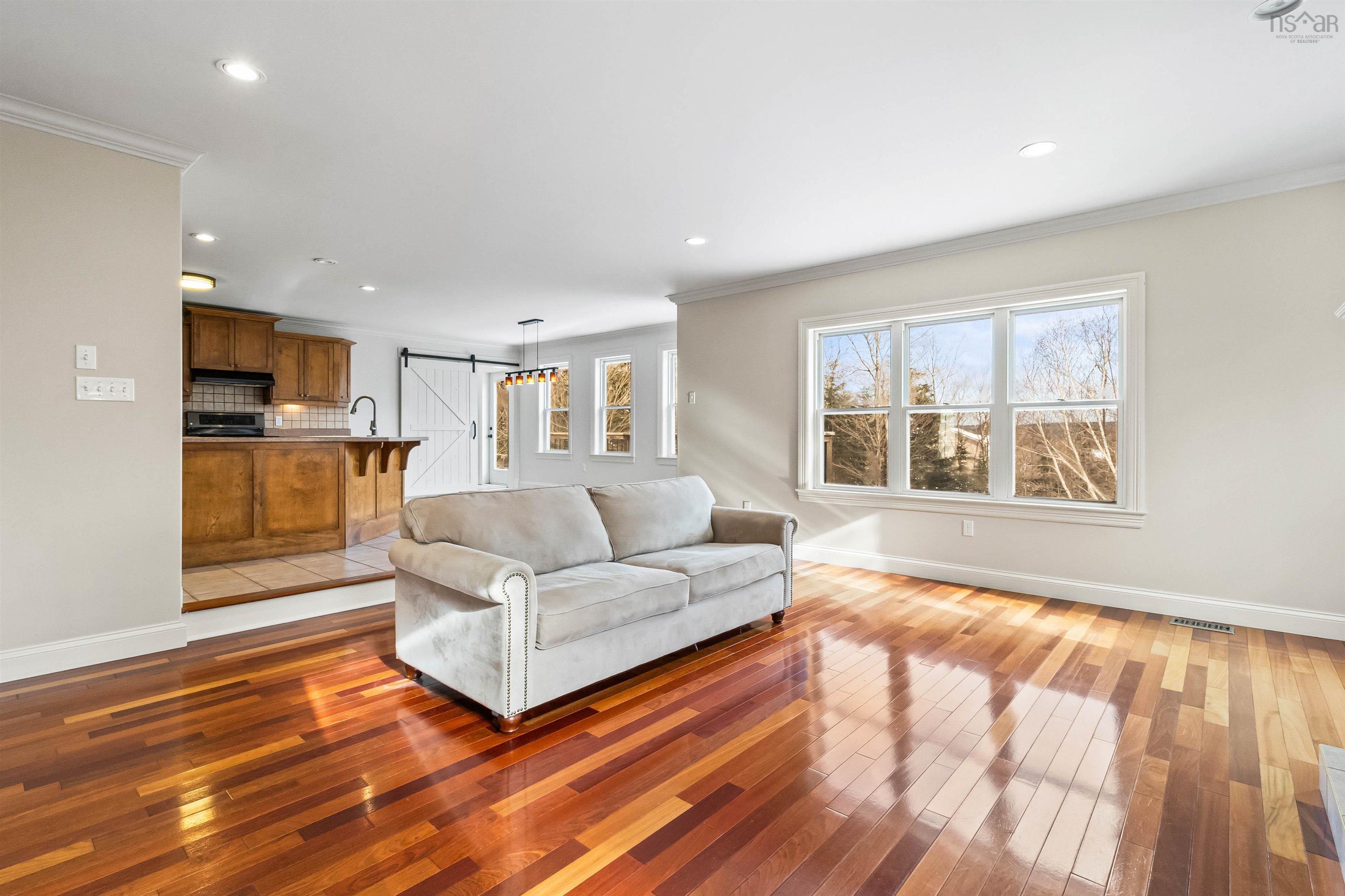 $899,000.00: 21 Delray Court, Fall River