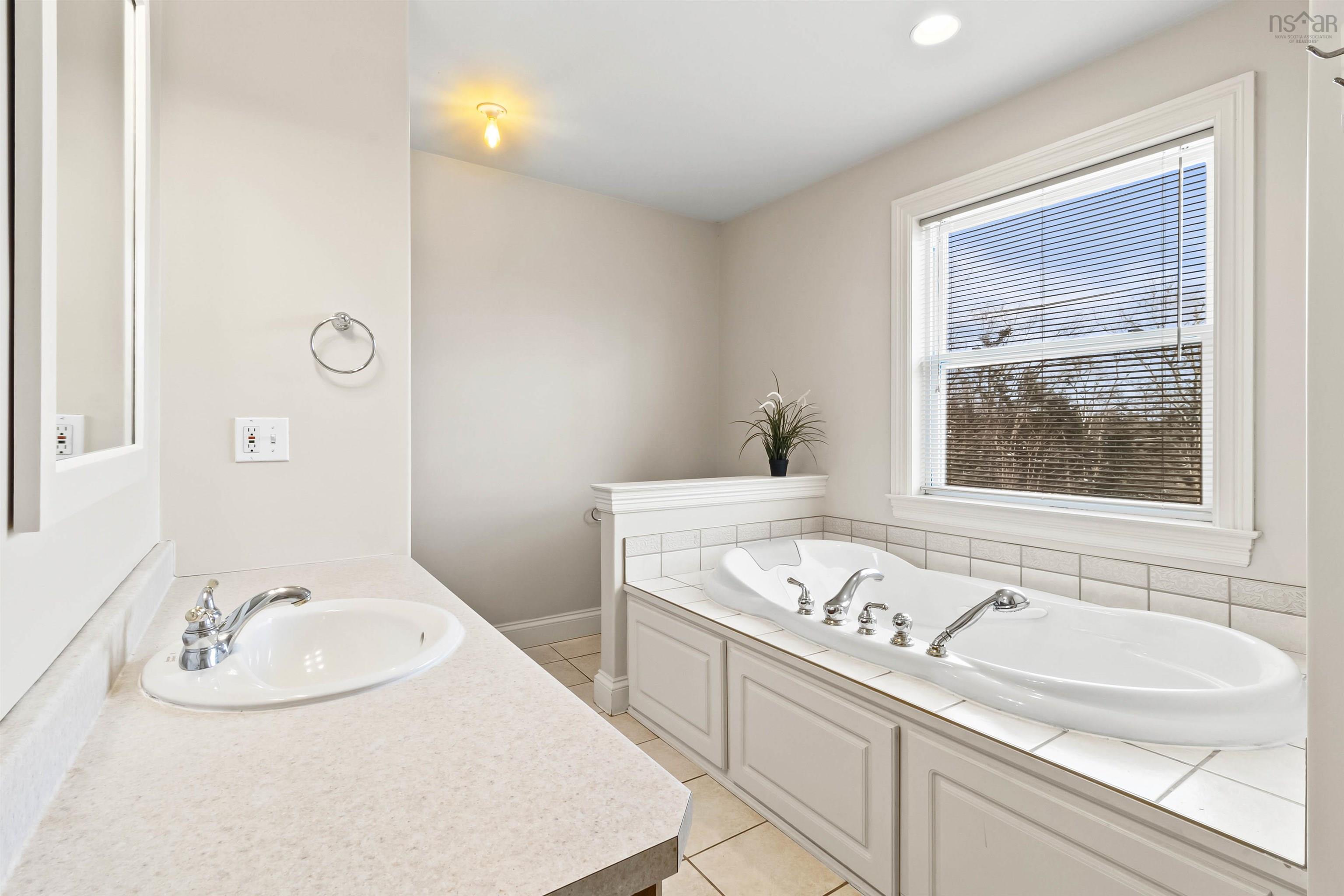 $899,000.00: 21 Delray Court, Fall River