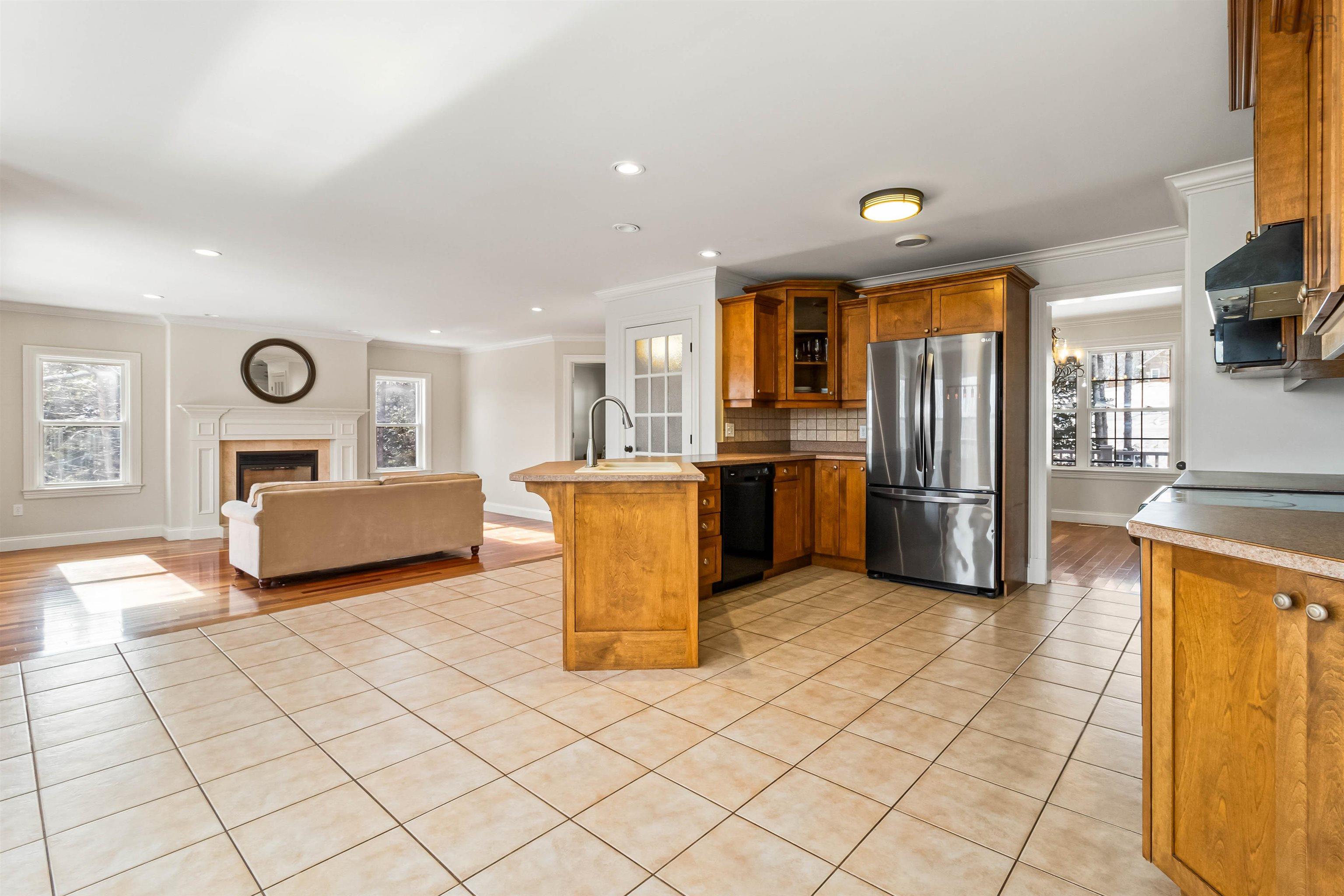 $899,000.00: 21 Delray Court, Fall River