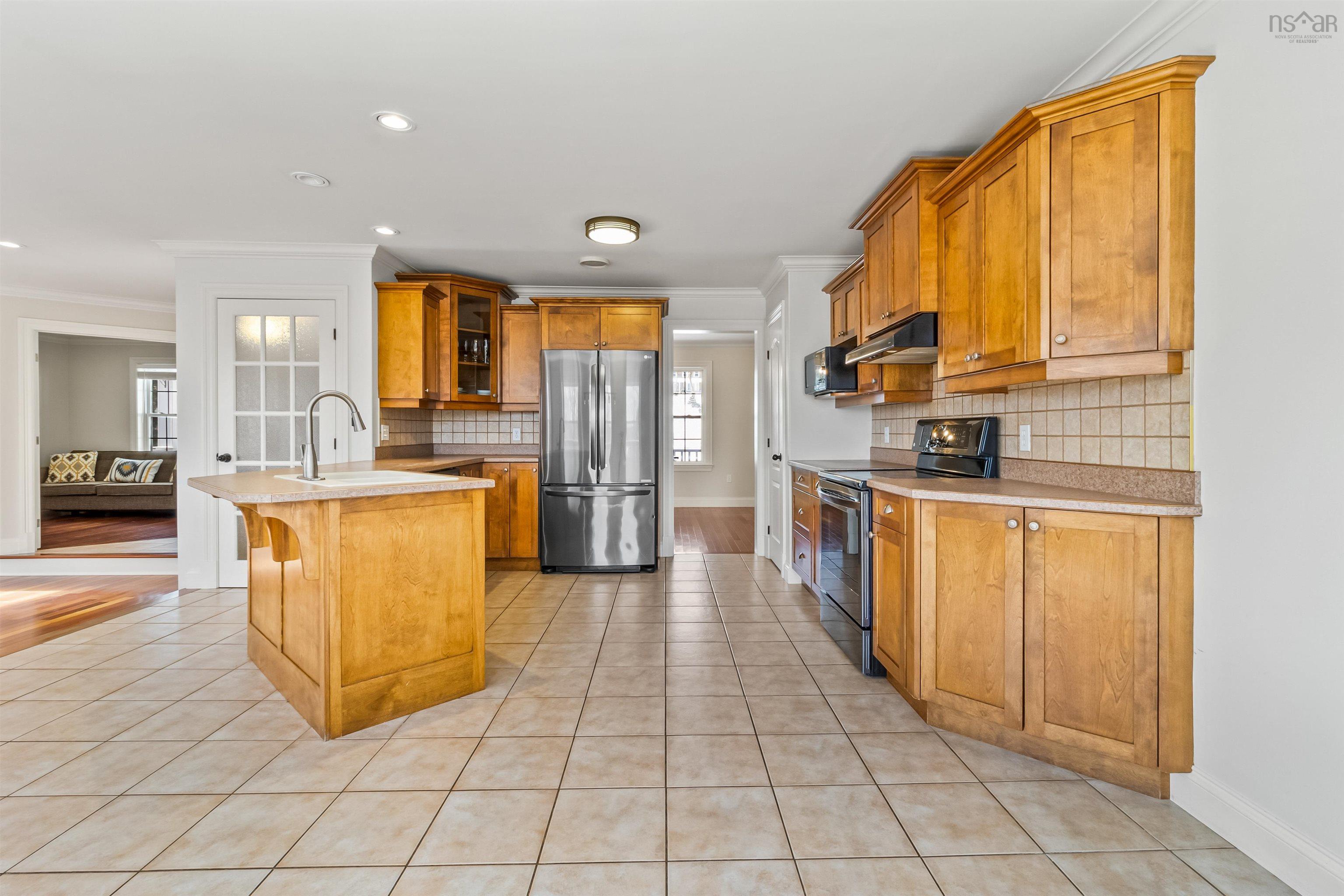 $899,000.00: 21 Delray Court, Fall River