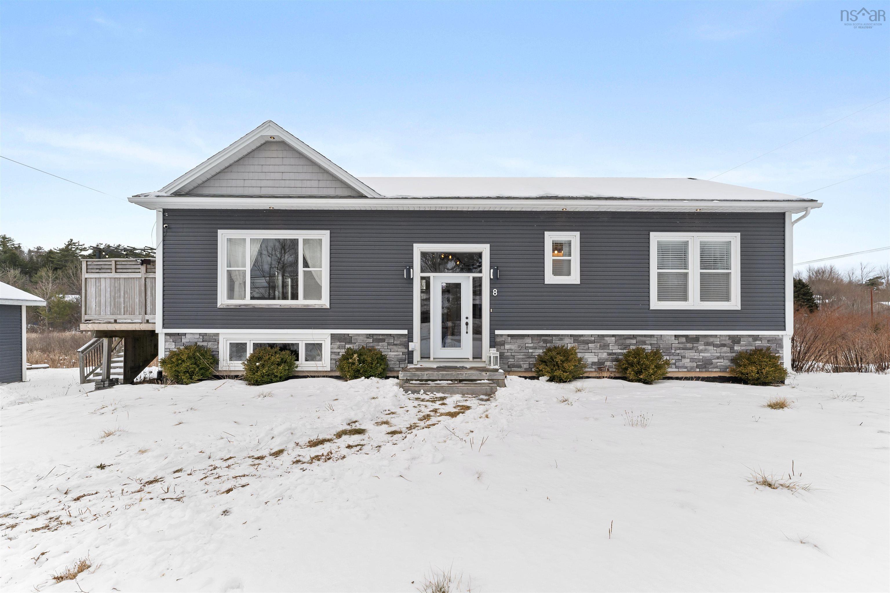 8 Old Scott Road, Waverley, NS (MLS® 202502591)