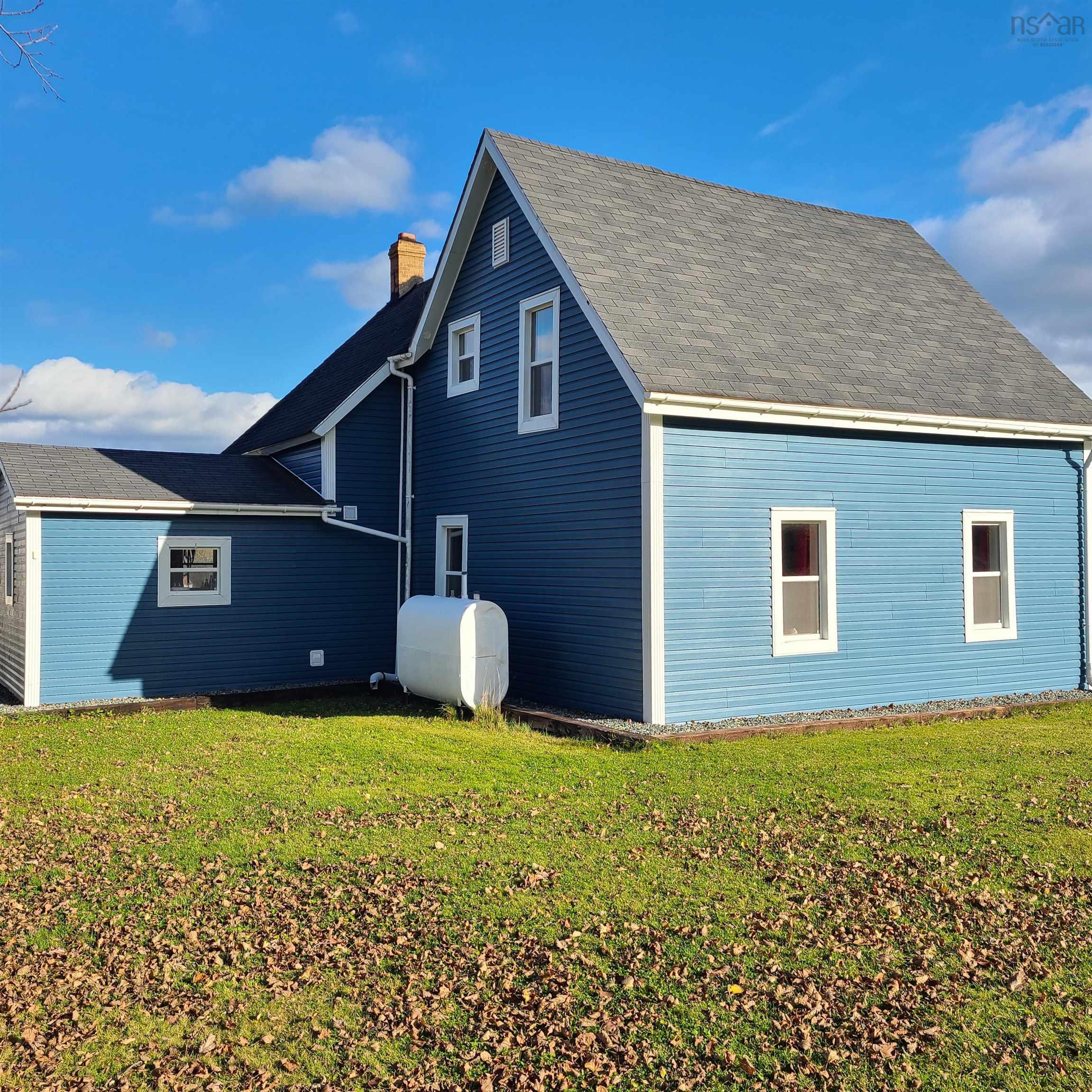 $549,000.00: 10353 Marble Mountain Road, Orangedale