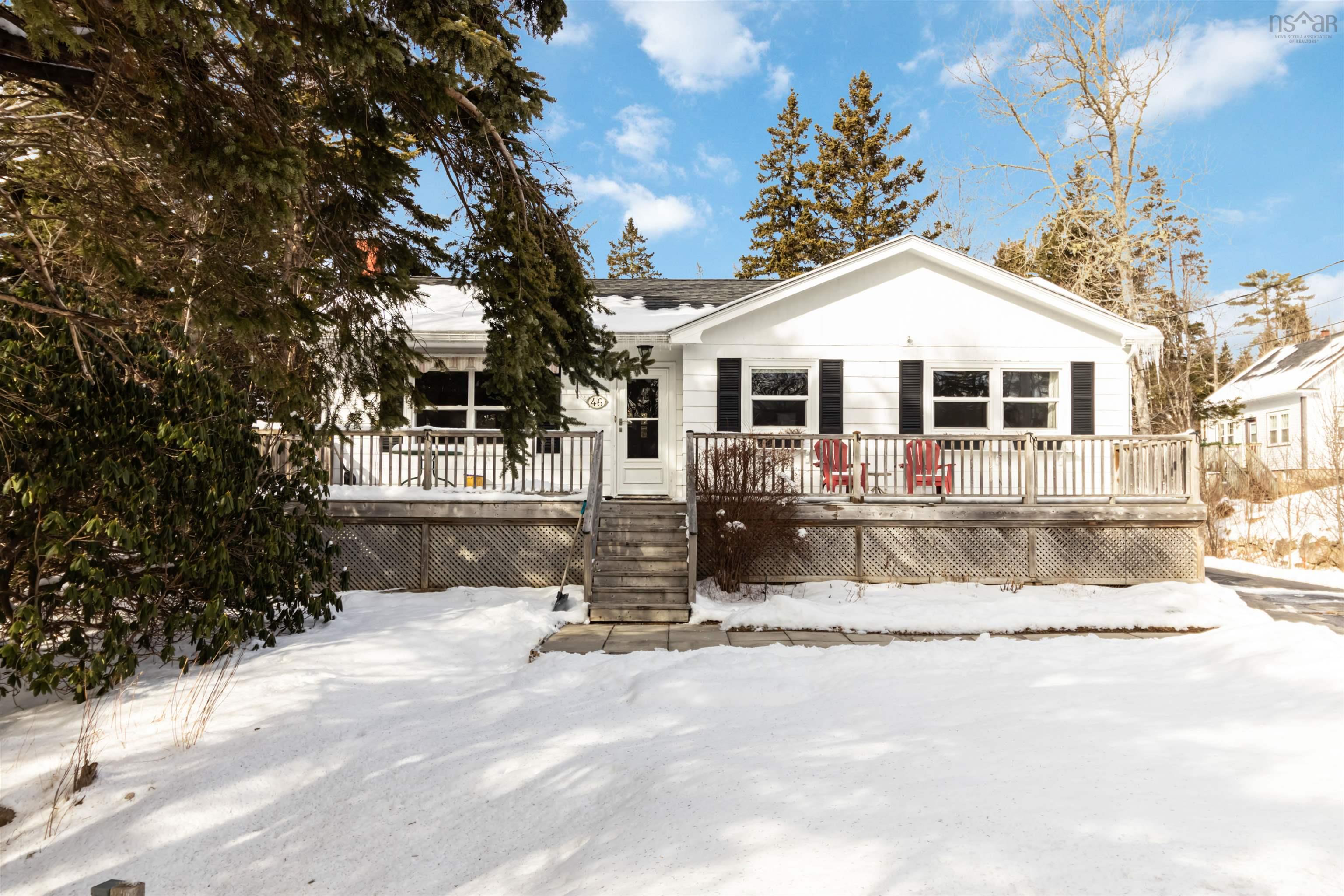 $395,000.00: 46 Highway 3, Hubbards