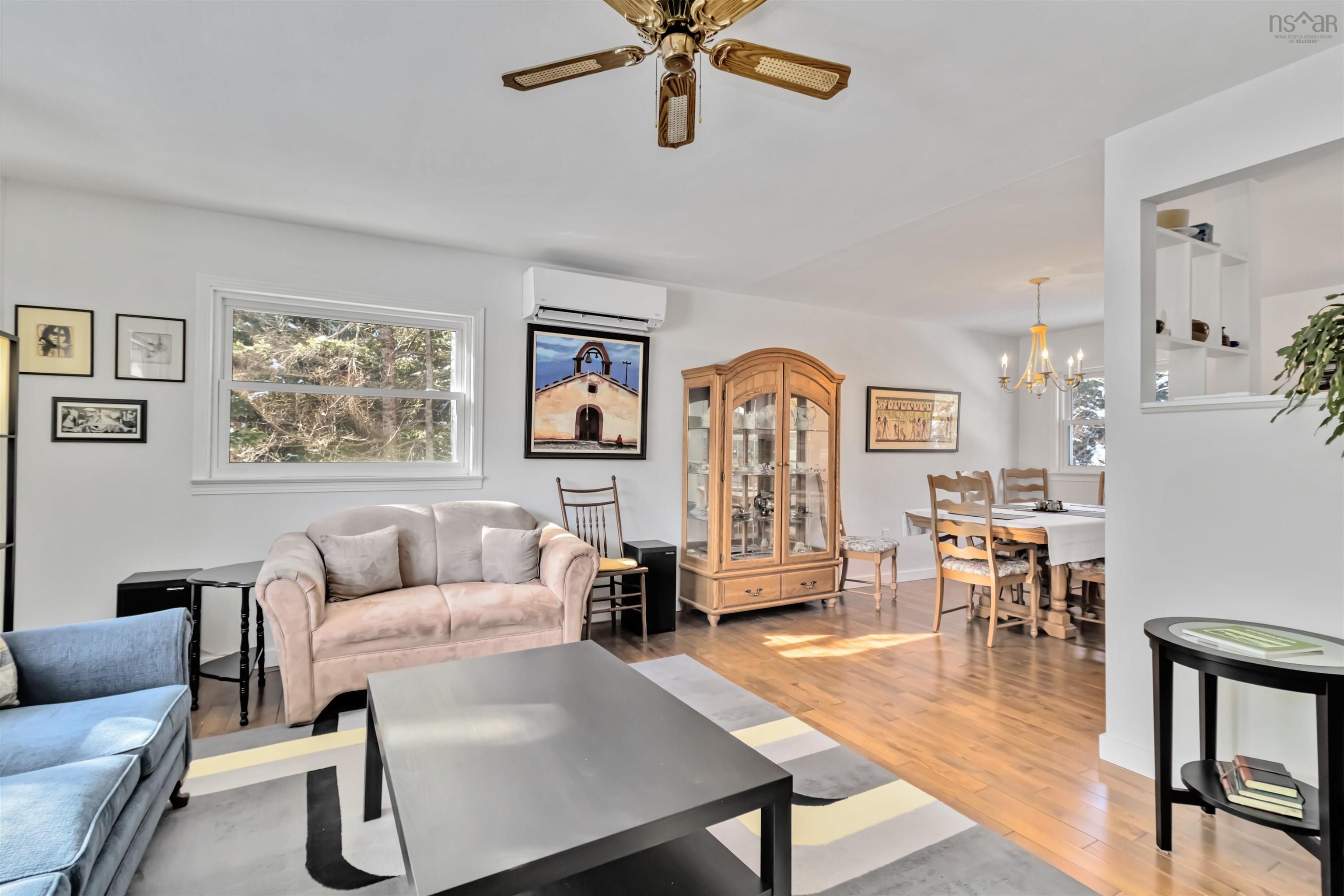 $395,000.00: 46 Highway 3, Hubbards