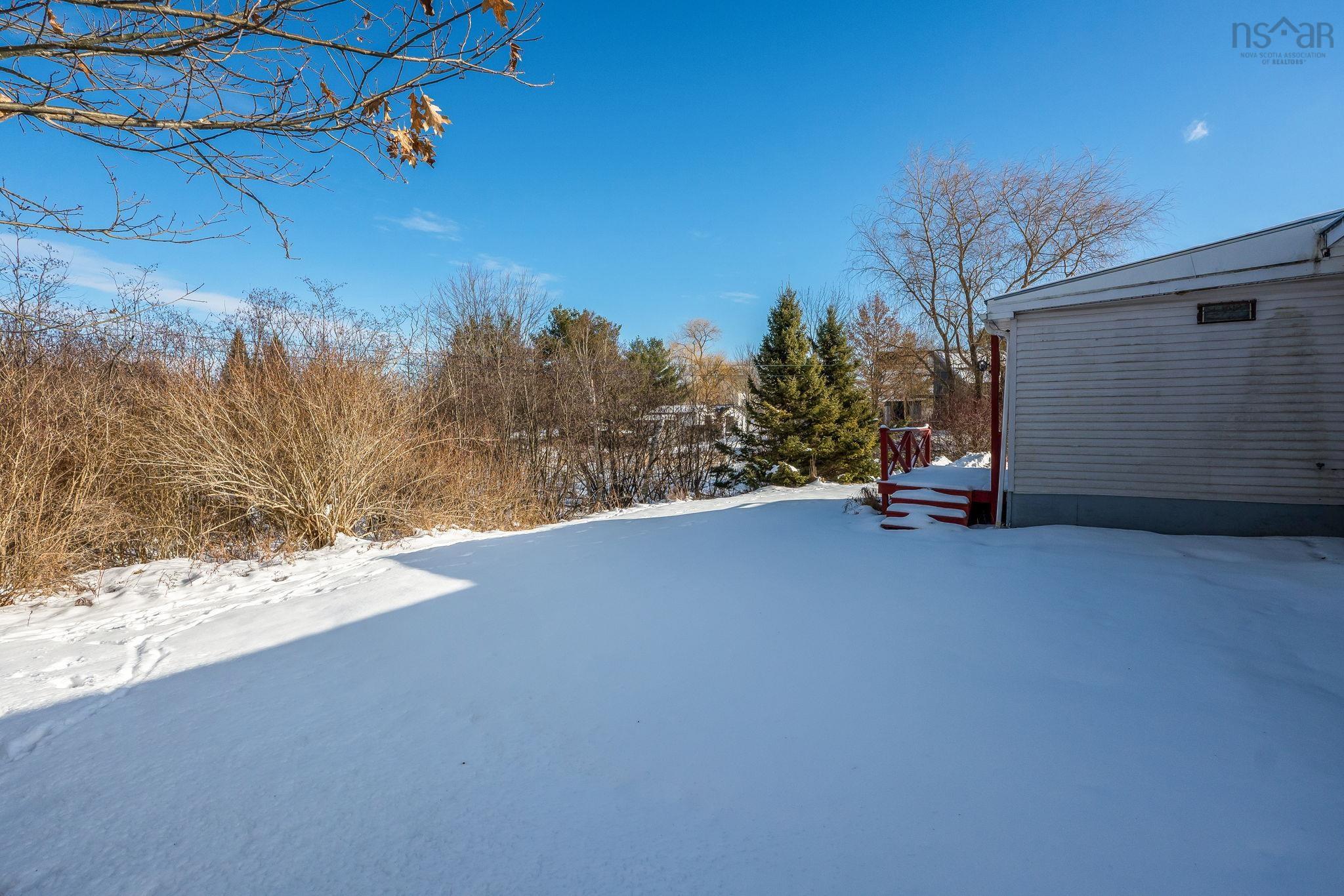 $175,000.00: 88 Falmouth Back Road, Falmouth