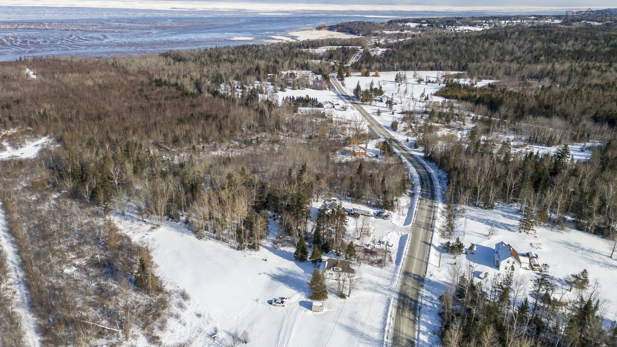 $250,000.00: 8431 Highway 215, Cambridge