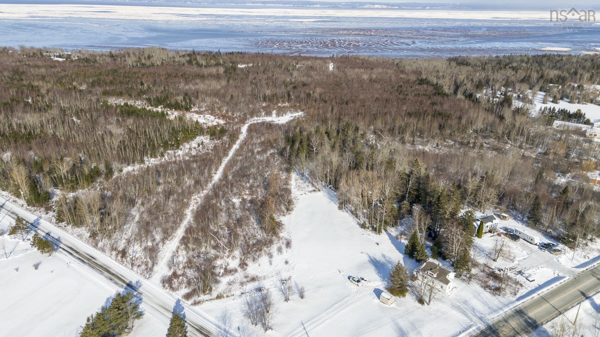 $250,000.00: 8431 Highway 215, Cambridge