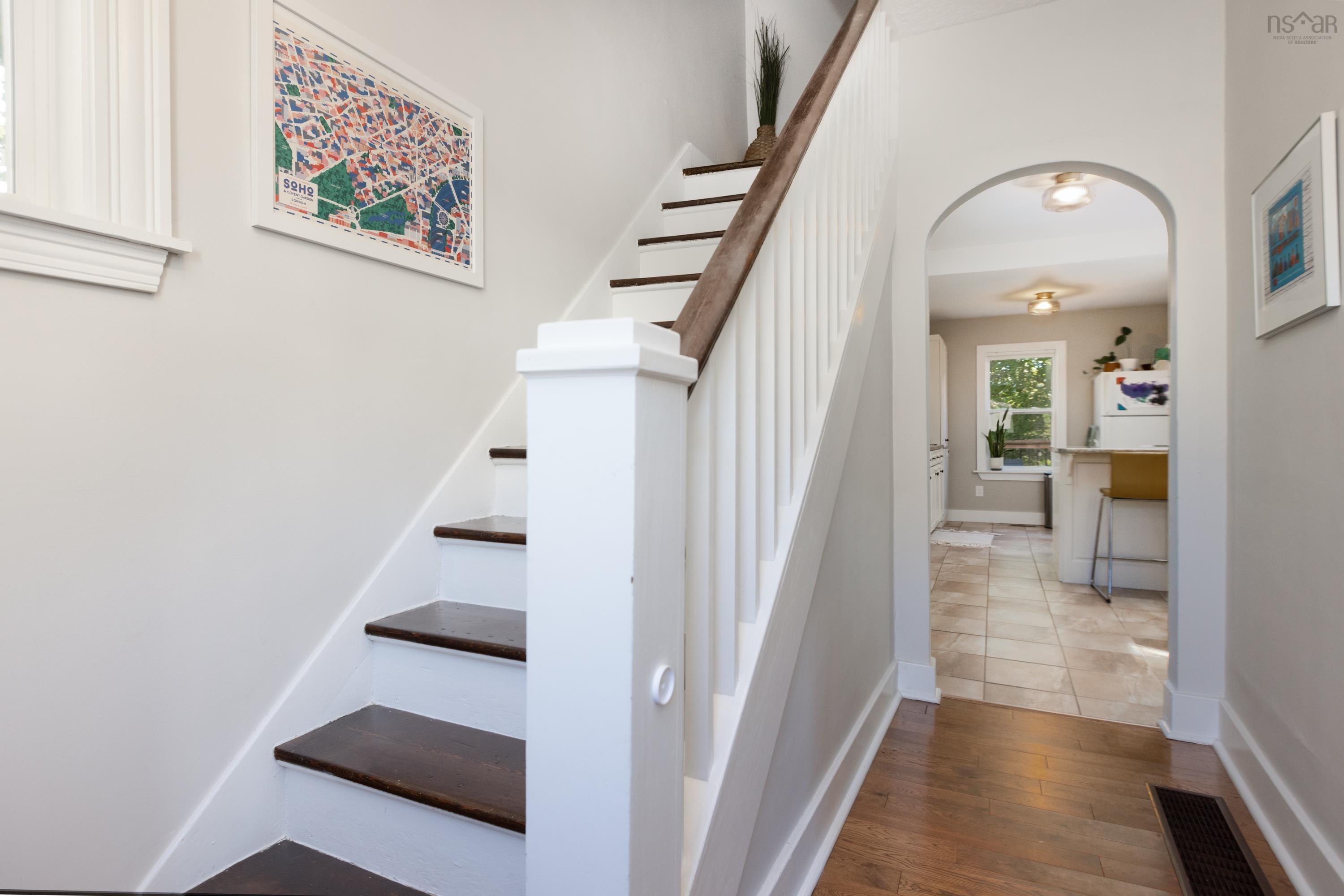 $549,900.00: 5 Summit Street, Dartmouth