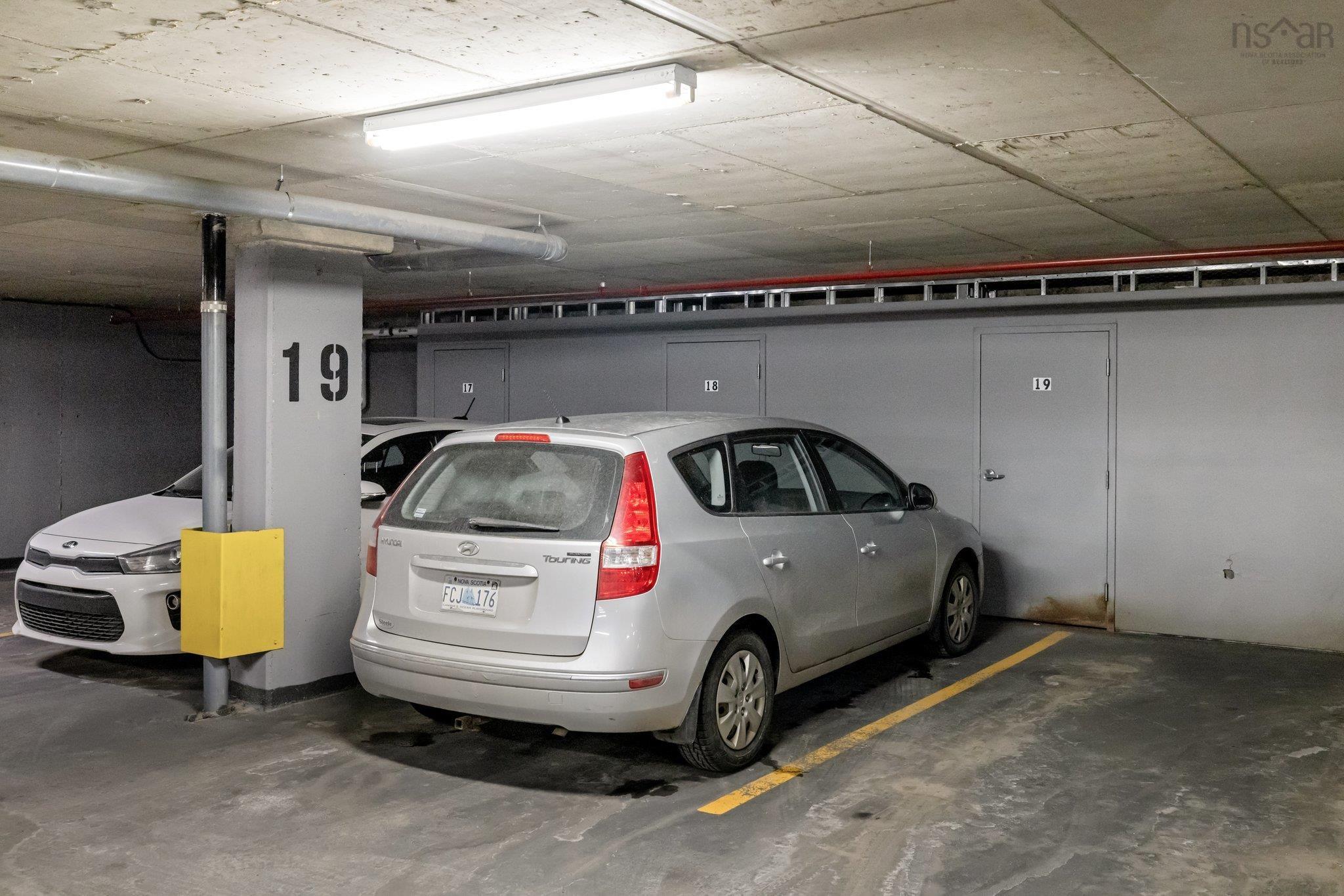 $530,000.00: 1009 3471 Dutch Village Road, Halifax