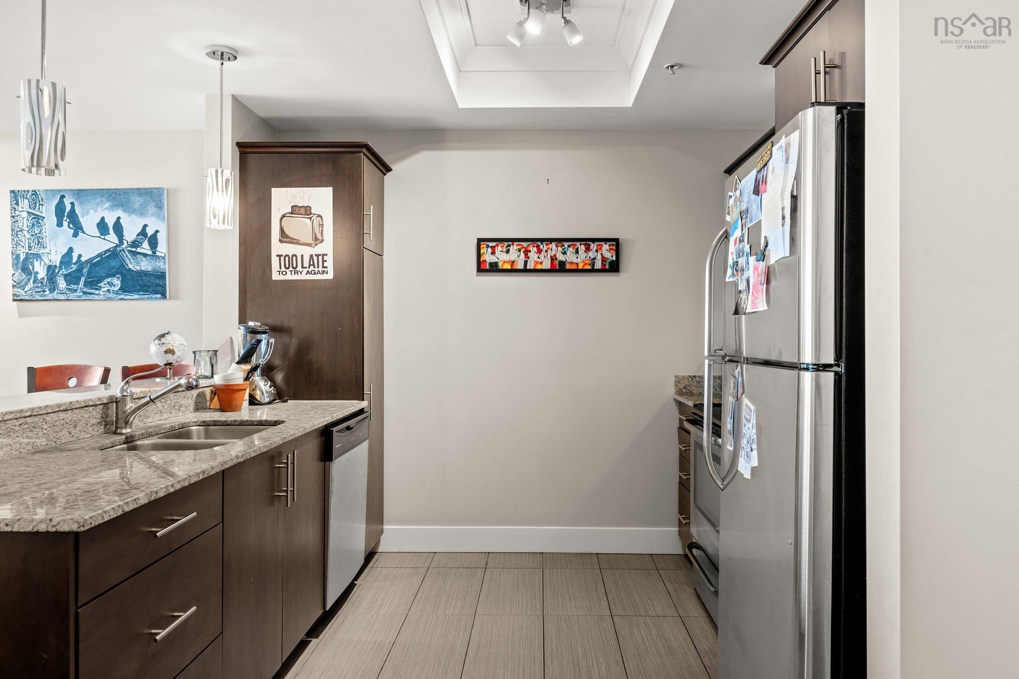 $530,000.00: 1009 3471 Dutch Village Road, Halifax